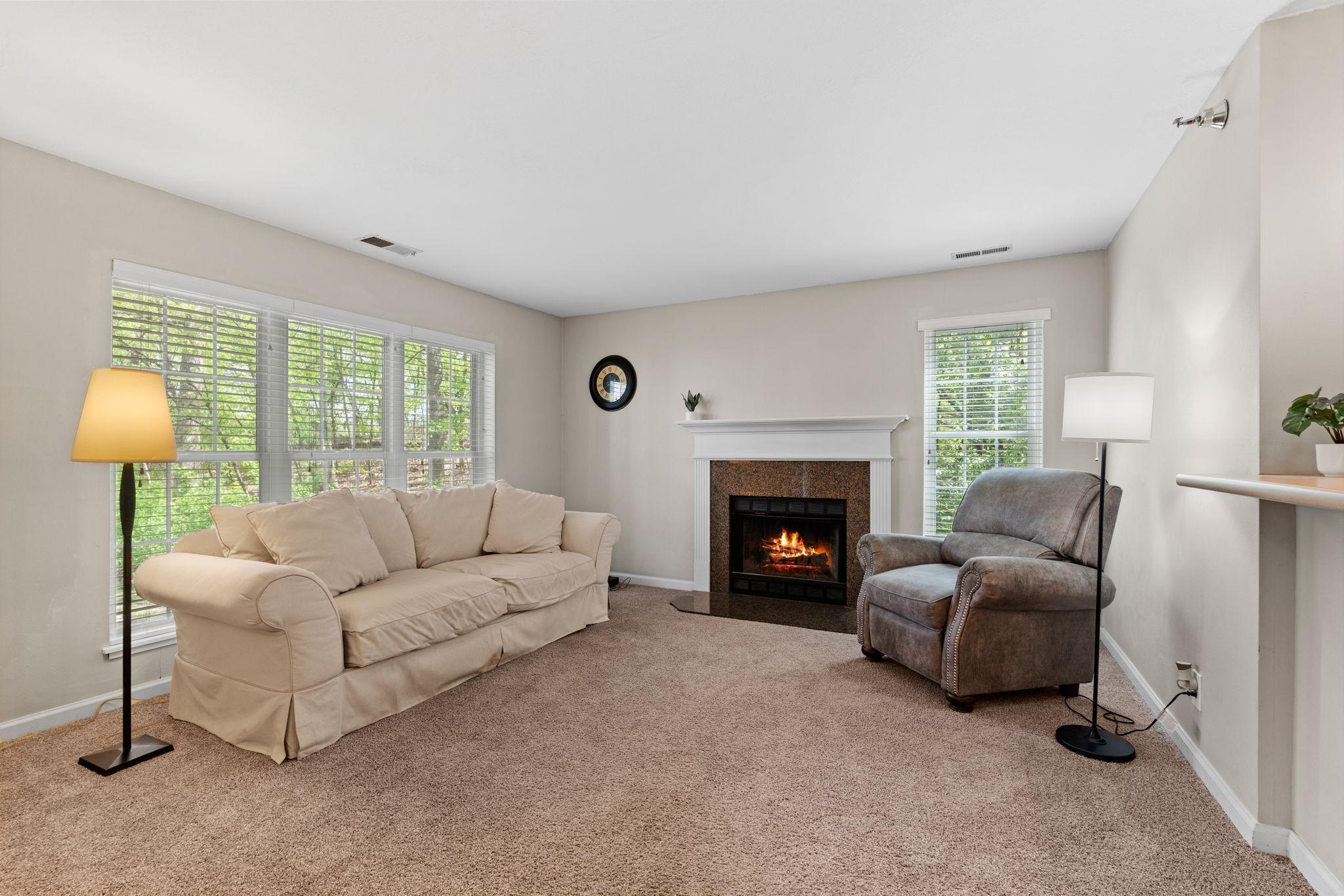 6157 Chasewood Parkway Unit: 102