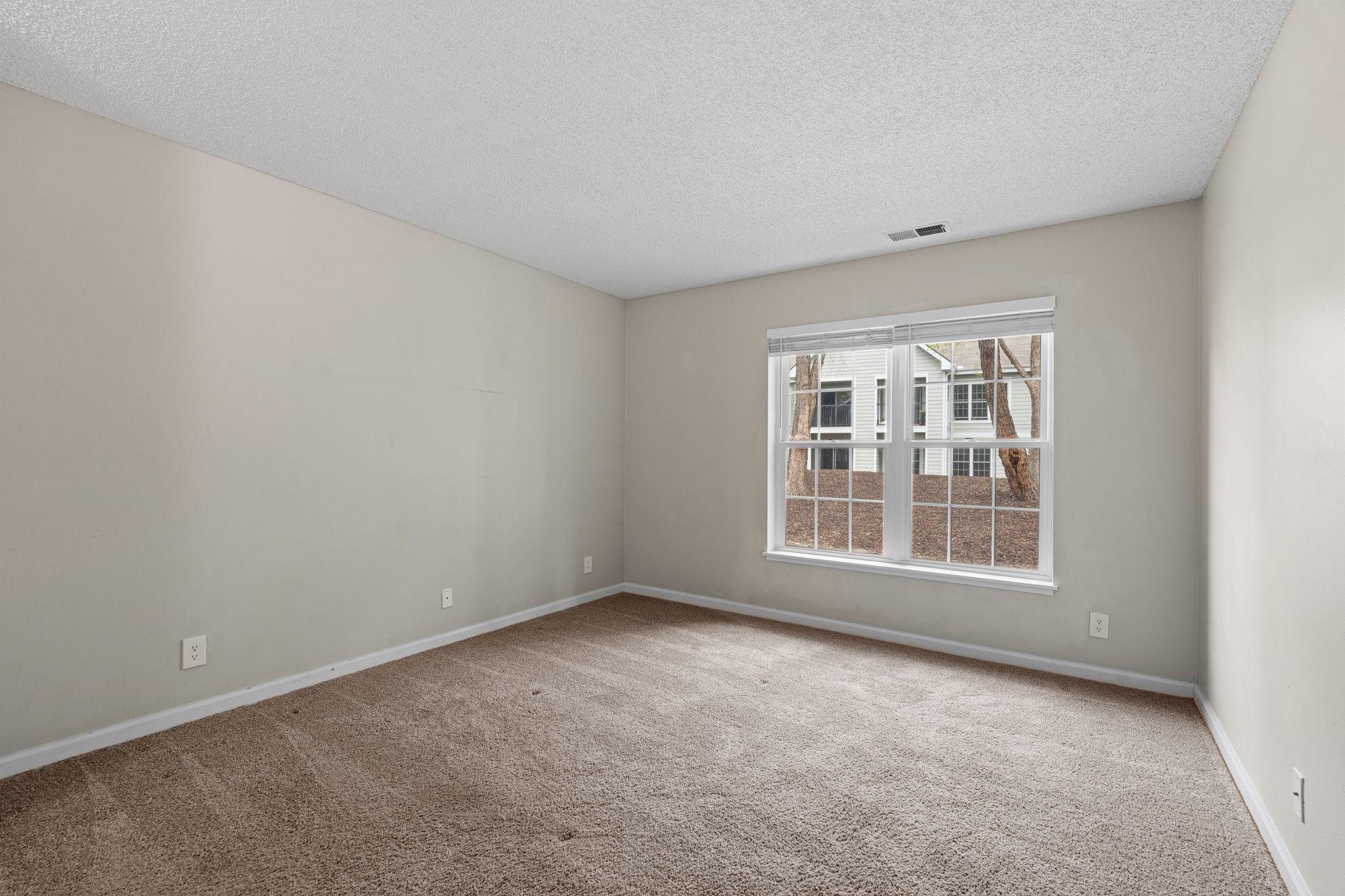 6157 Chasewood Parkway Unit: 102