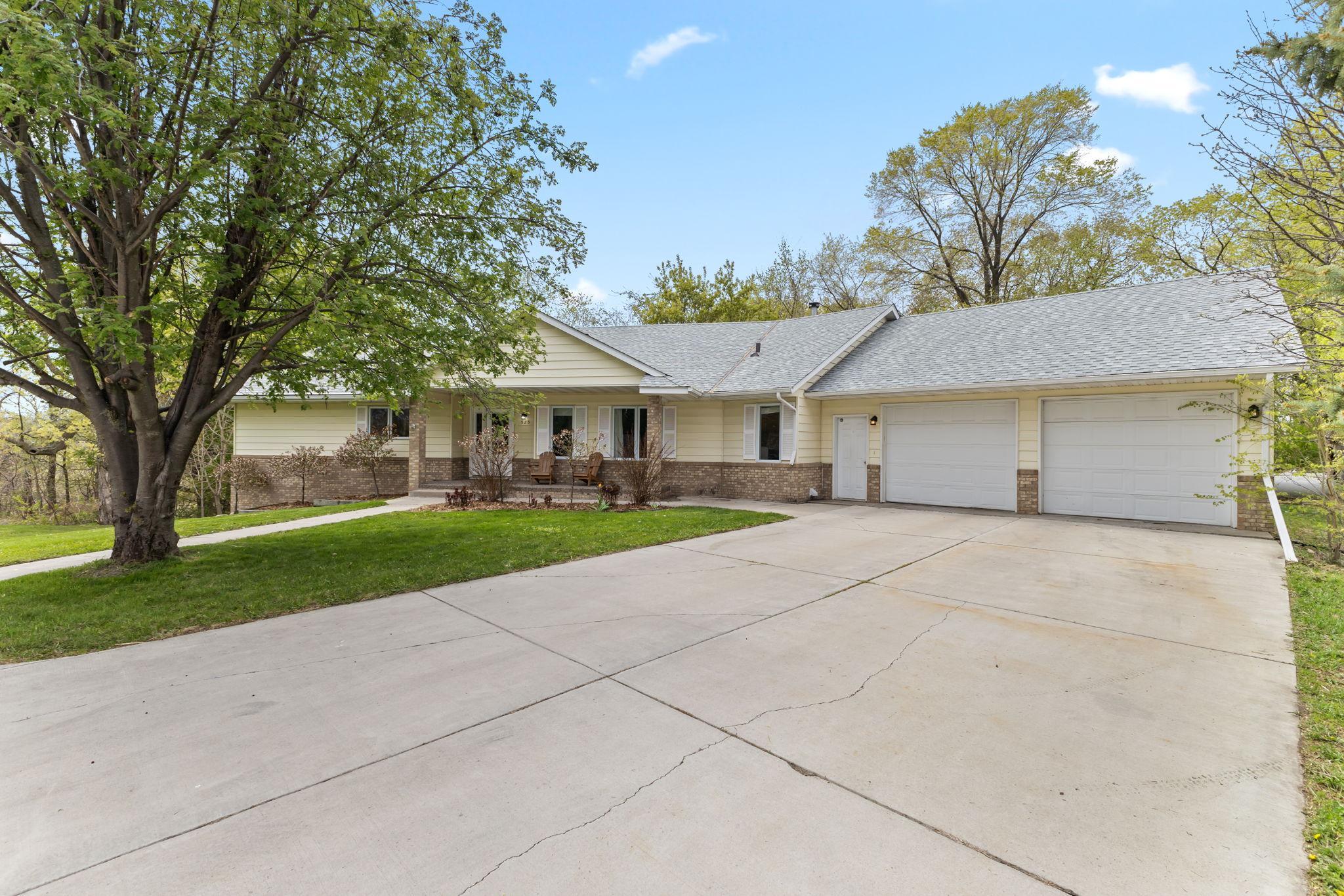 525 County Road 12 S