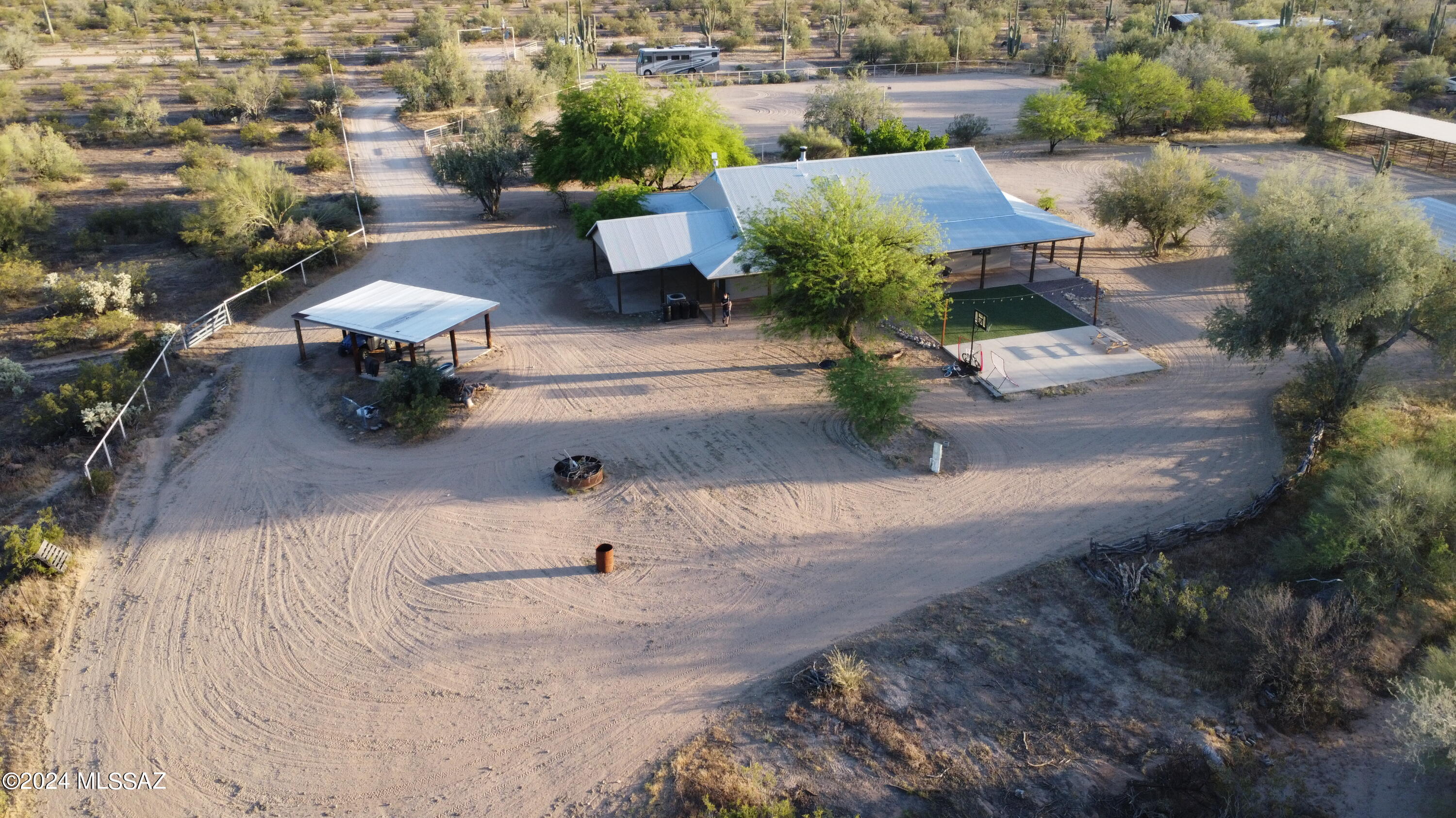 32400 E Grand Valley Drive