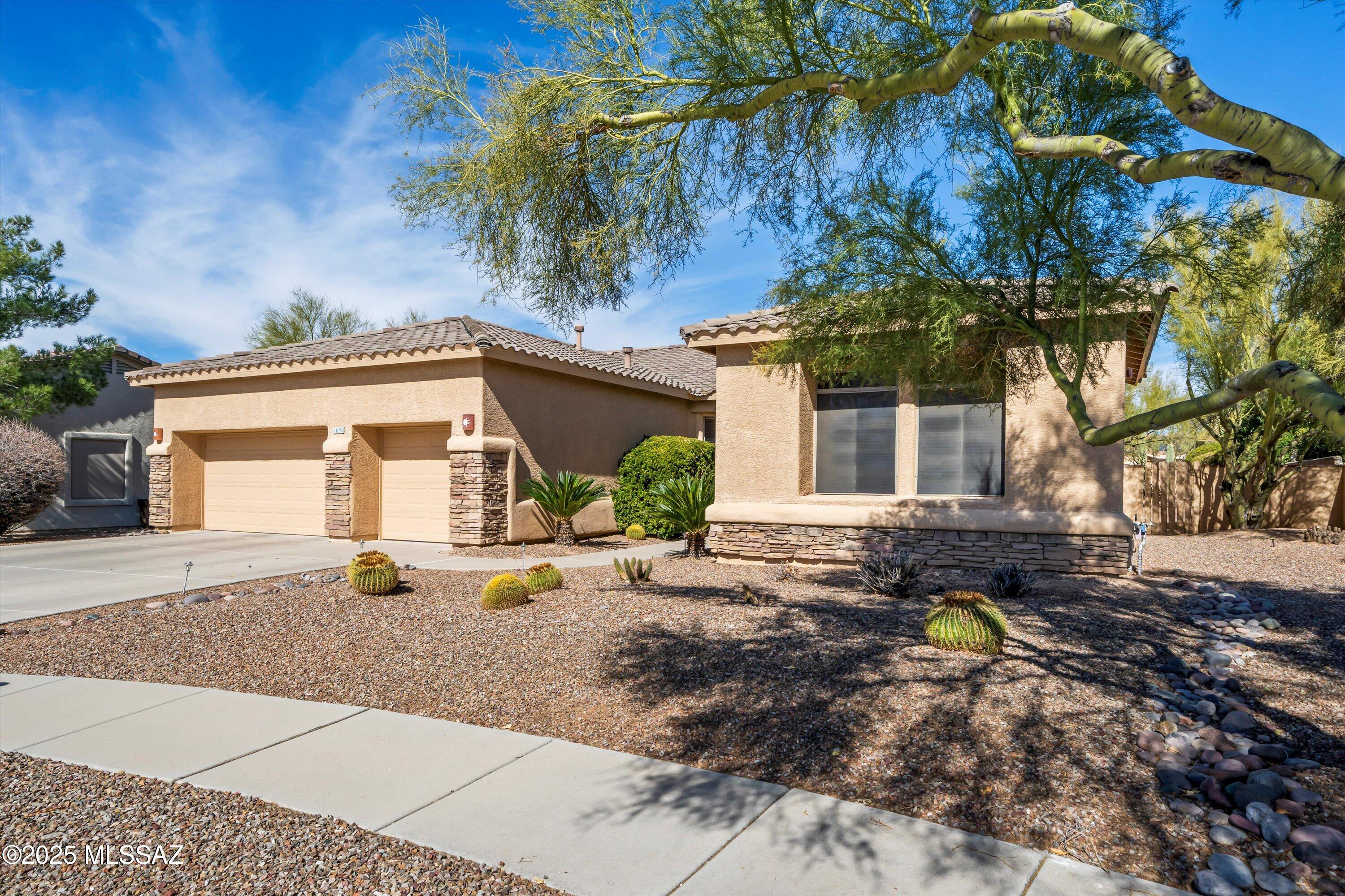 1630 W Copper Ridge Drive