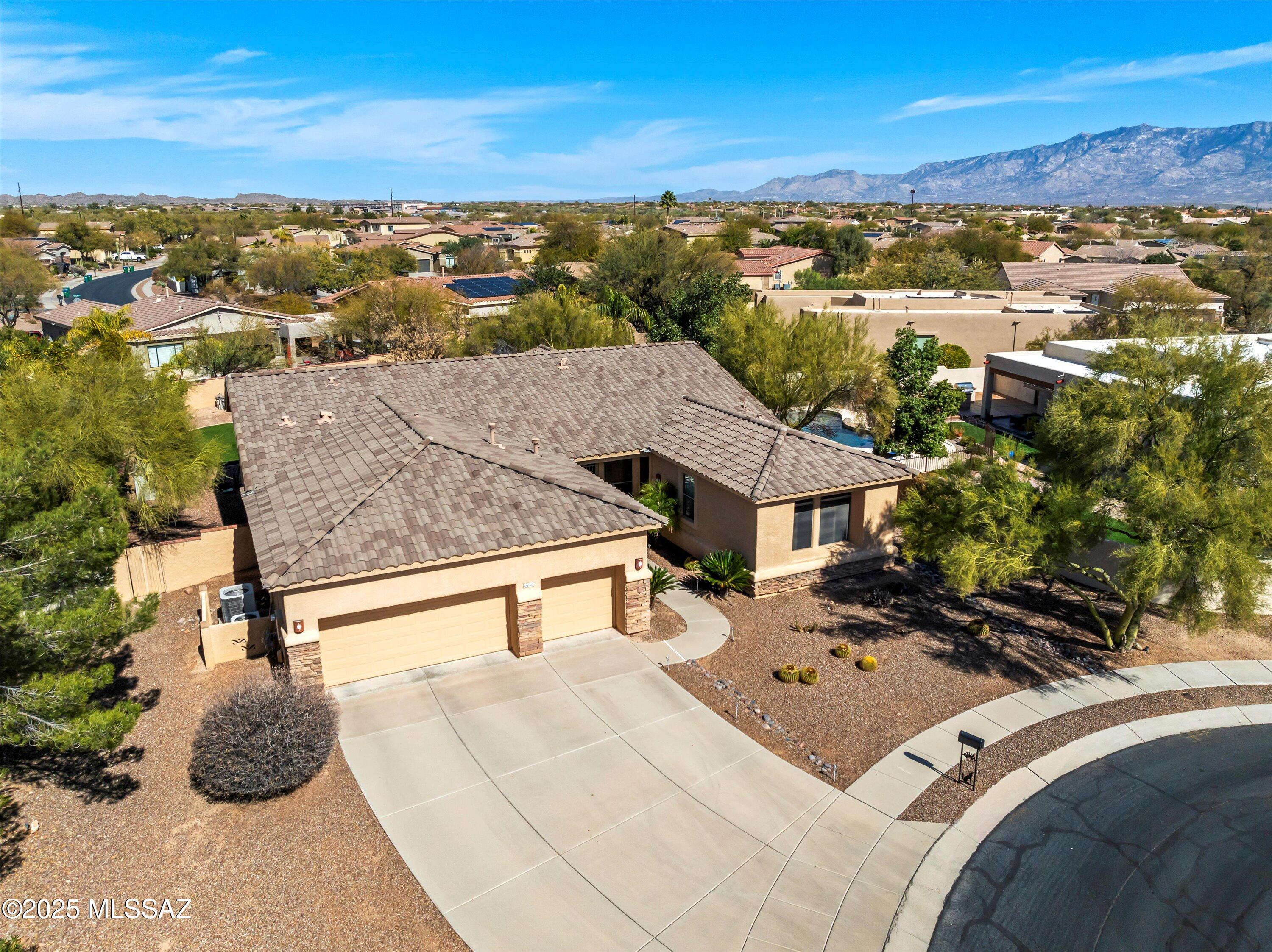 1630 W Copper Ridge Drive