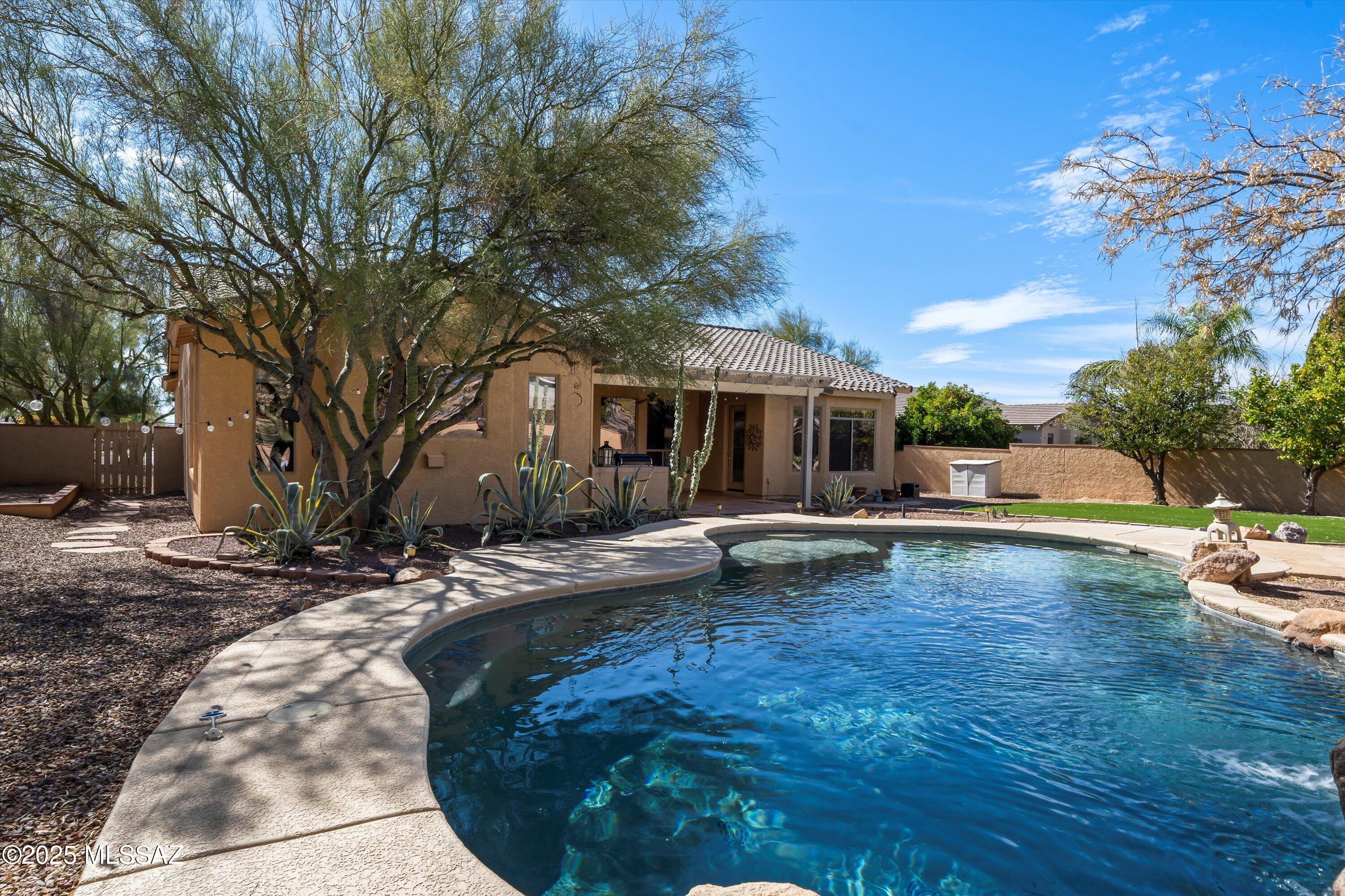 1630 W Copper Ridge Drive