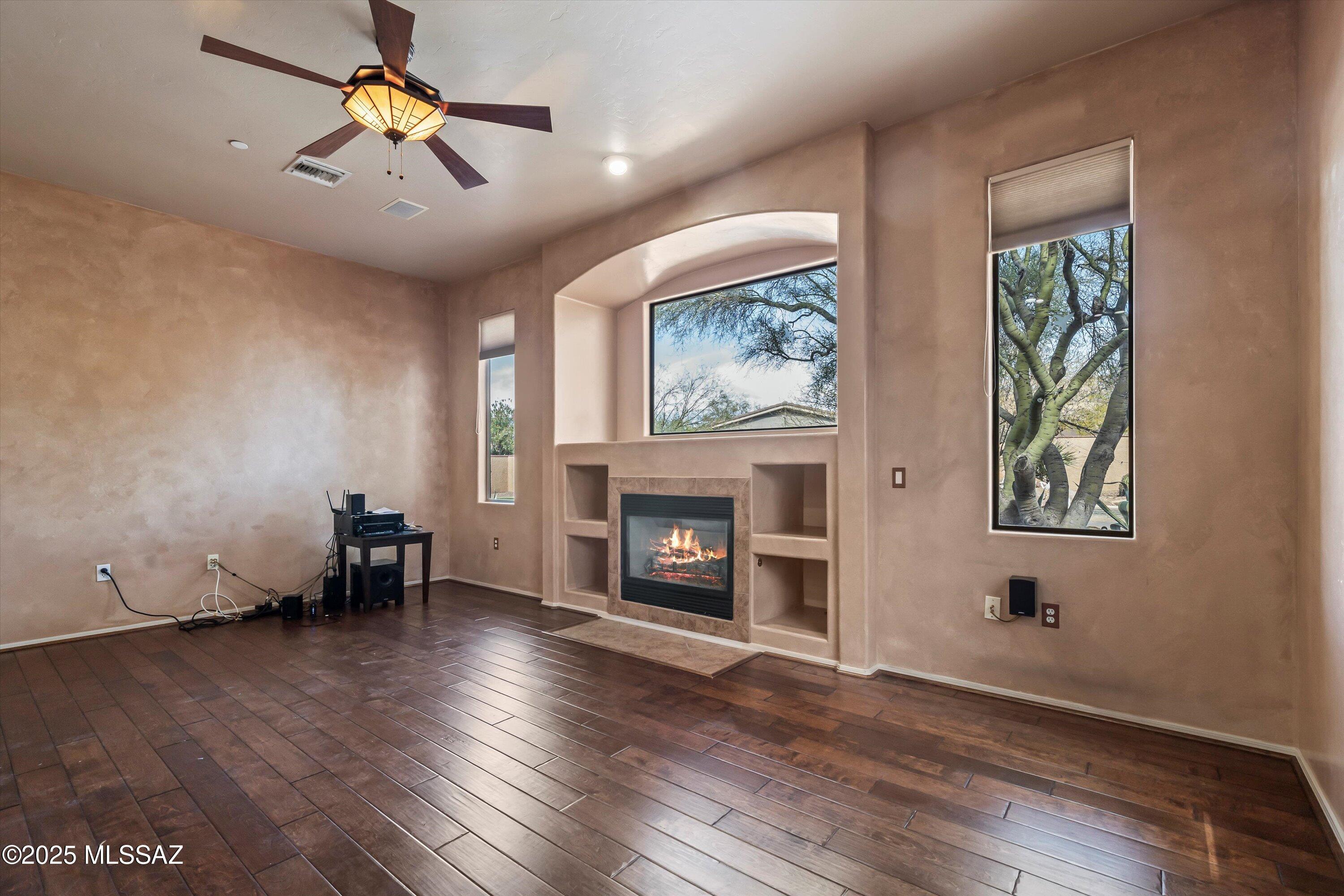 1630 W Copper Ridge Drive