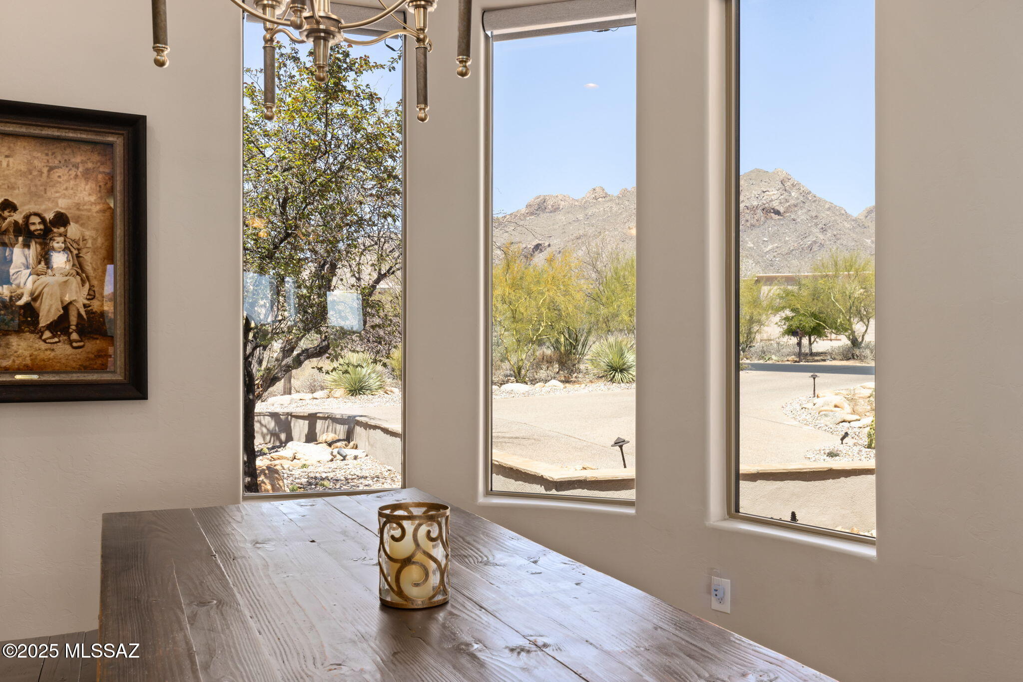 2292 E Ancient Mesa Lane