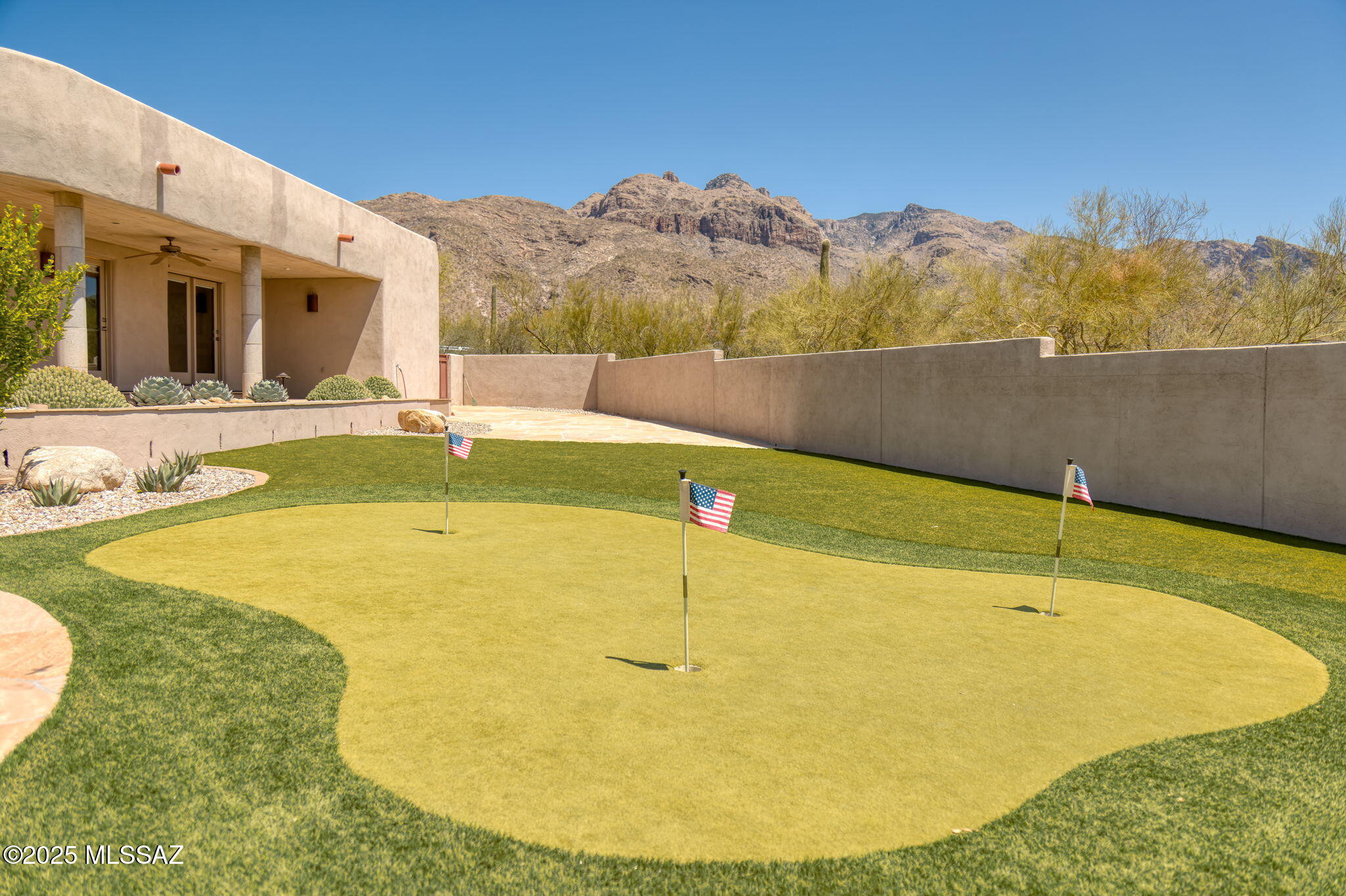 2292 E Ancient Mesa Lane