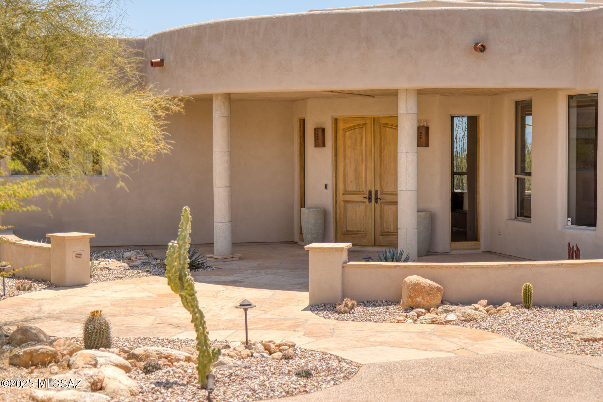 2292 E Ancient Mesa Lane