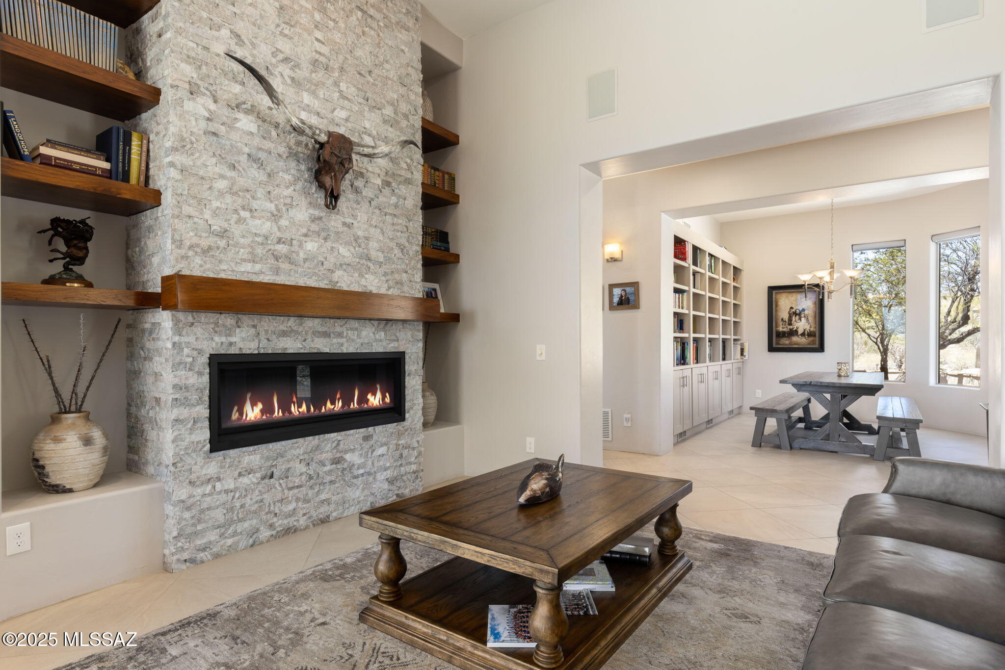 2292 E Ancient Mesa Lane