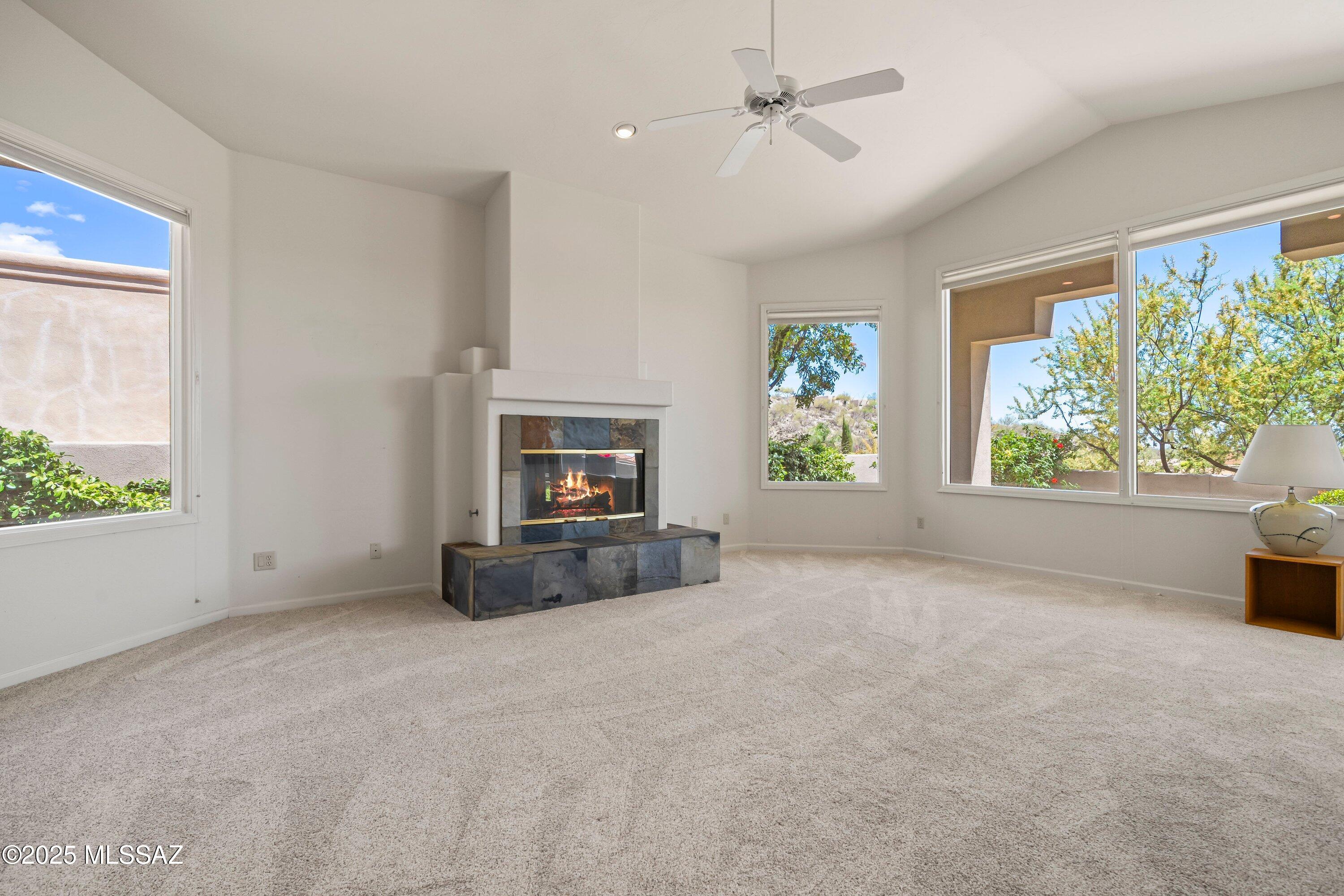 5610 E Paseo Lomas