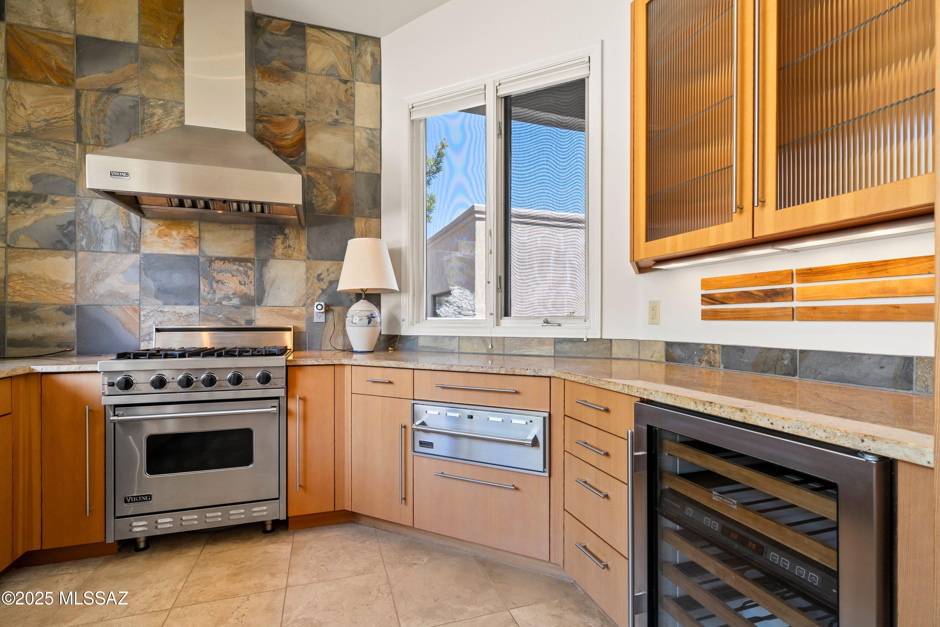 5610 E Paseo Lomas