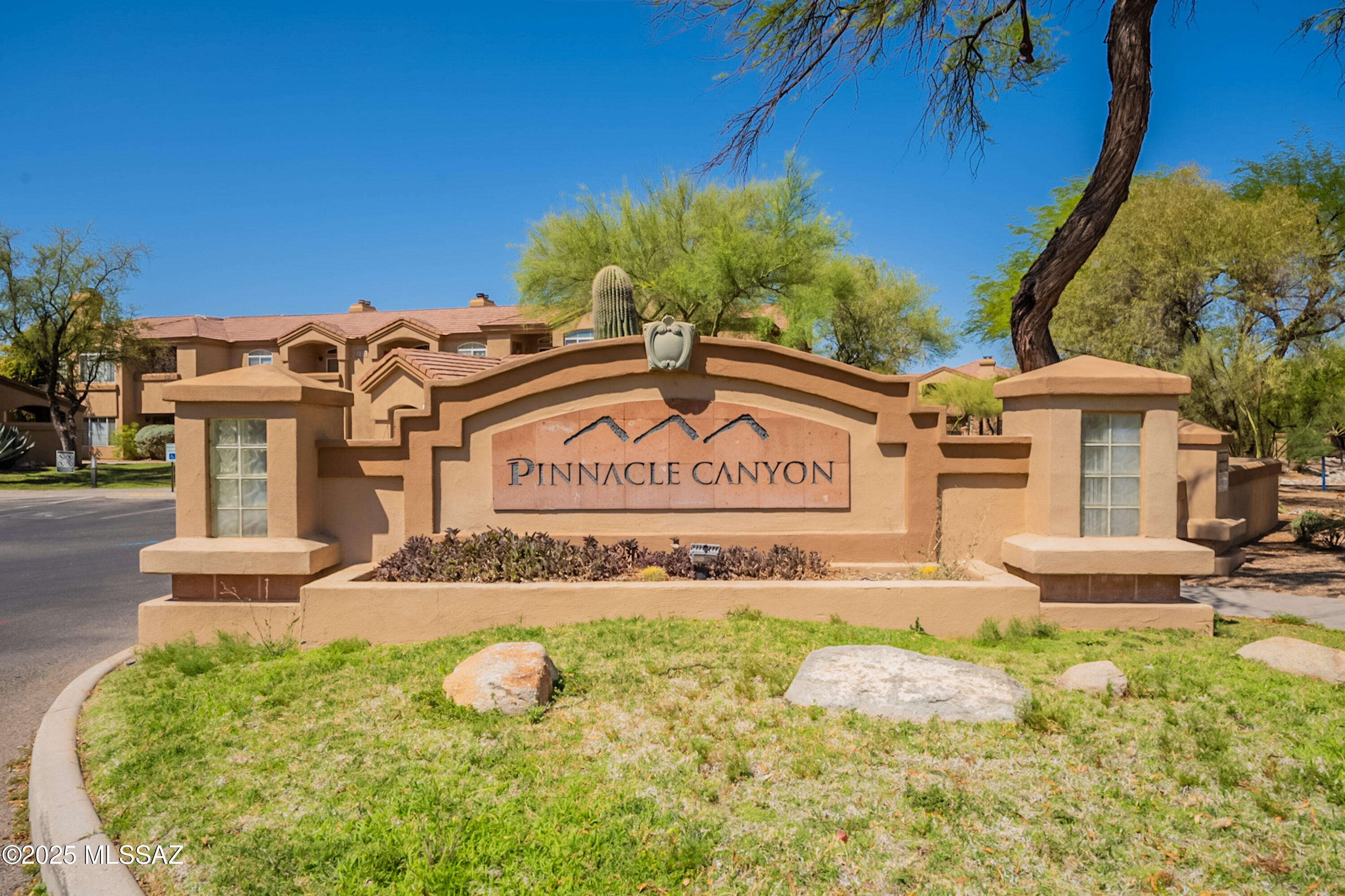 7050 E Sunrise Drive 16203