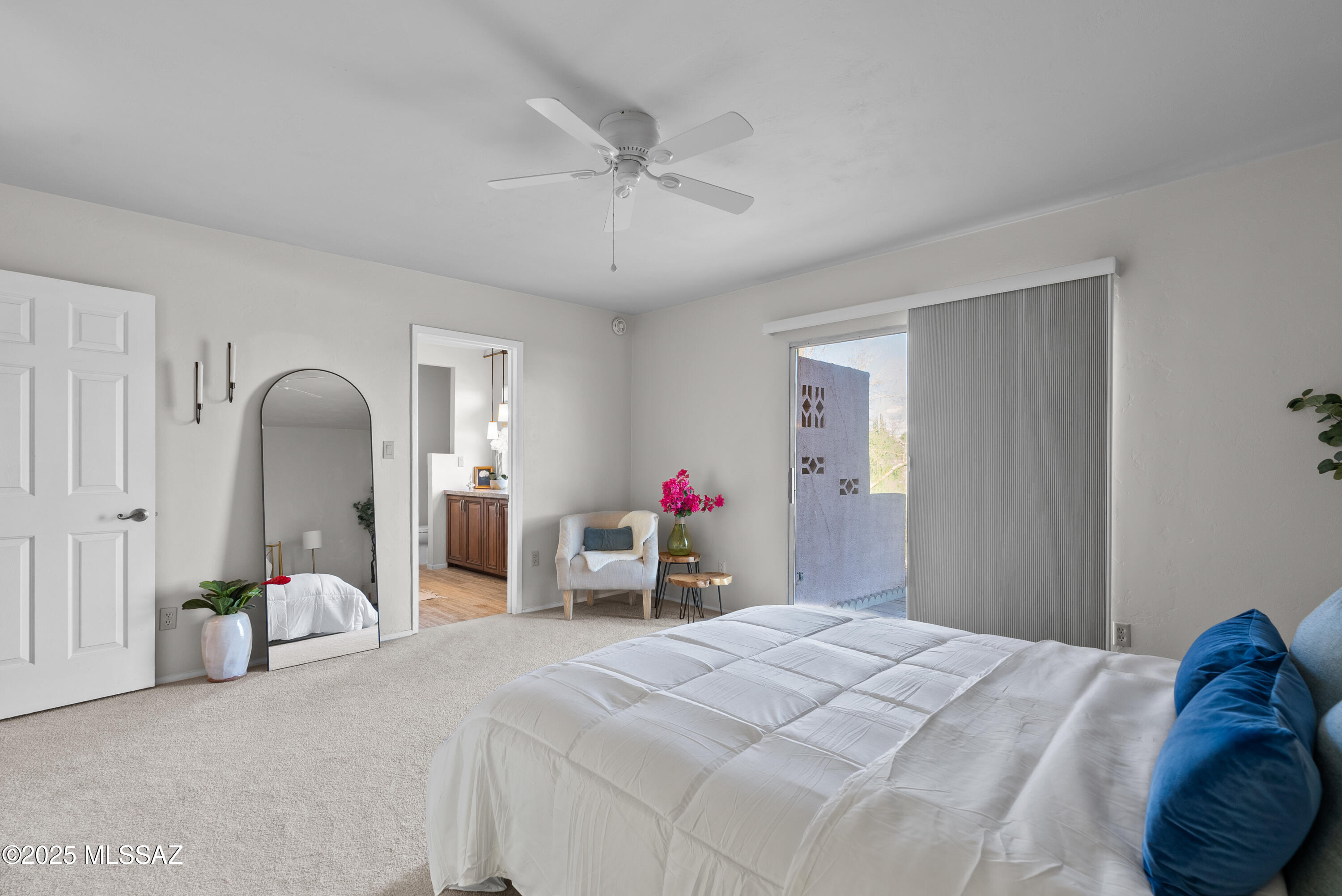 6015 N Camino De Santa Valera