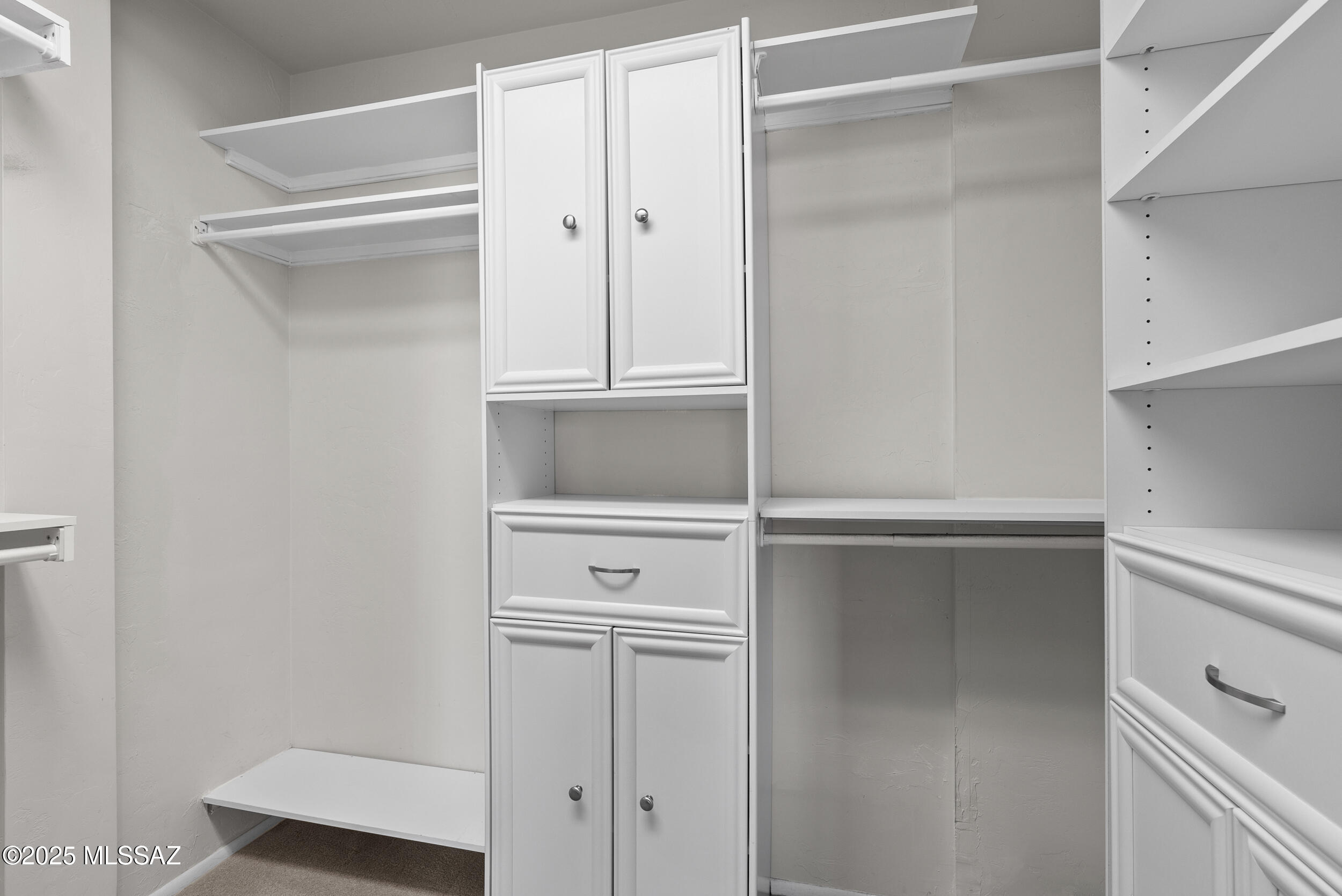 6015 N Camino De Santa Valera