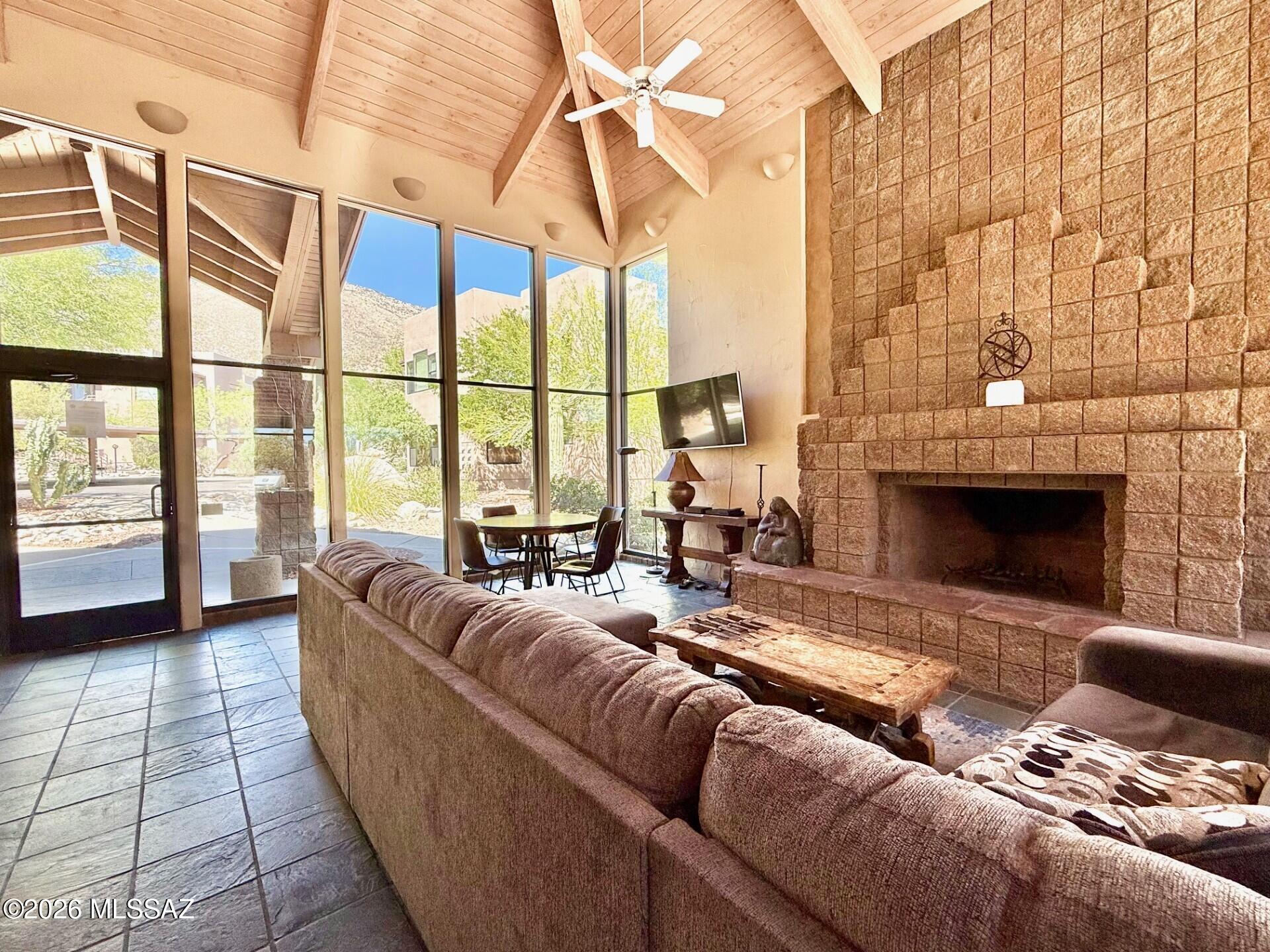 6655 N Canyon Crest Drive 18203