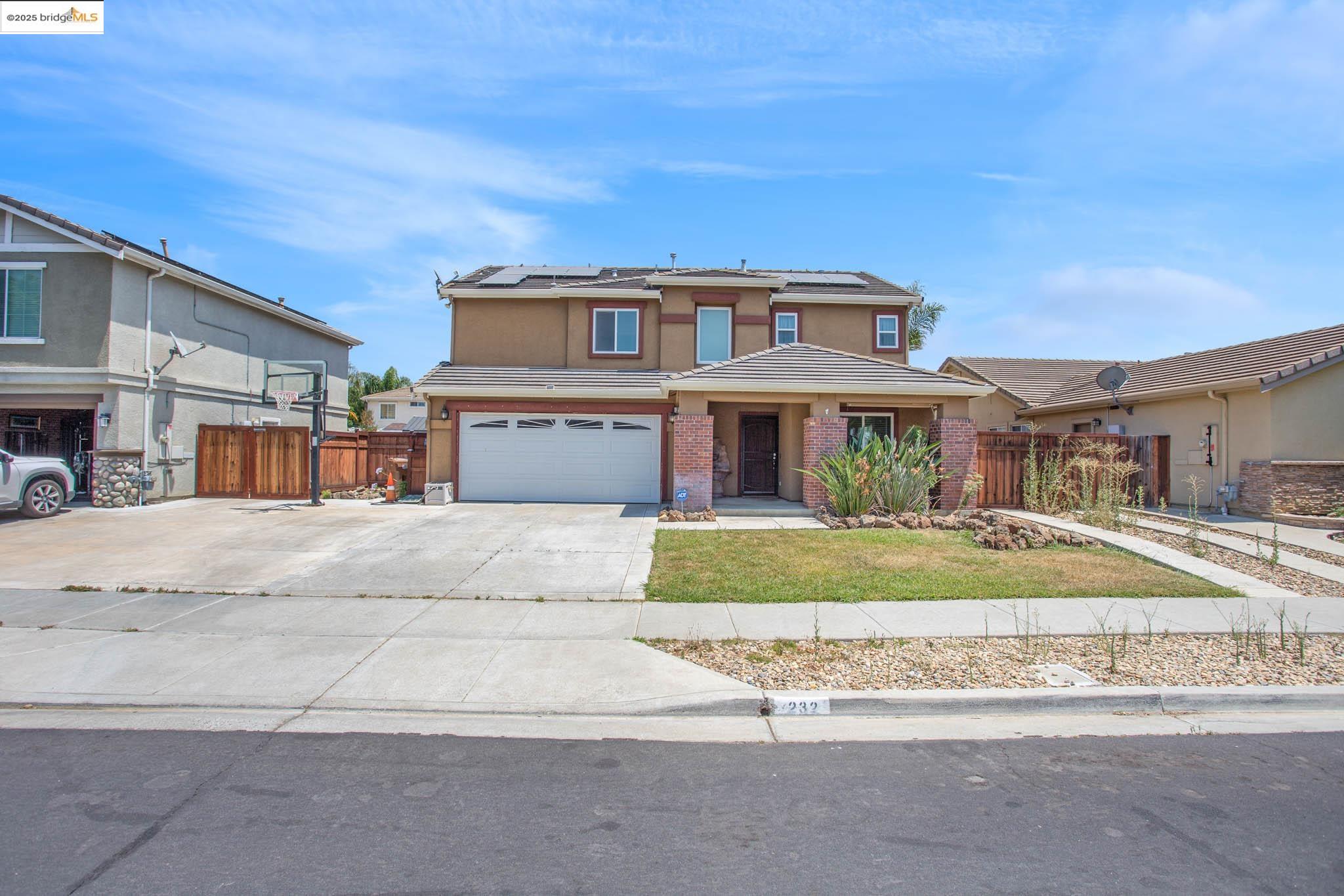 232 Brushwood Pl