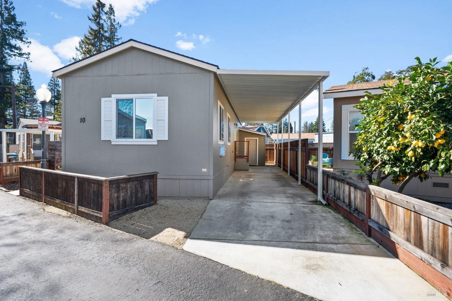 97 Kennedy Lane Unit: 10