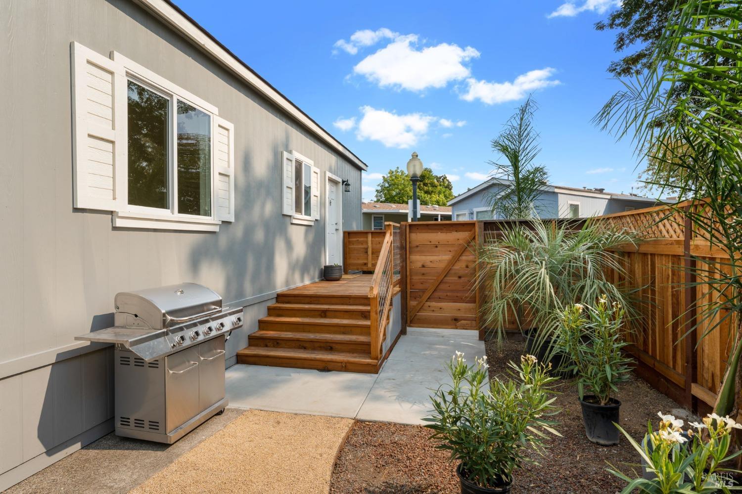 97 Kennedy Lane Unit: 10