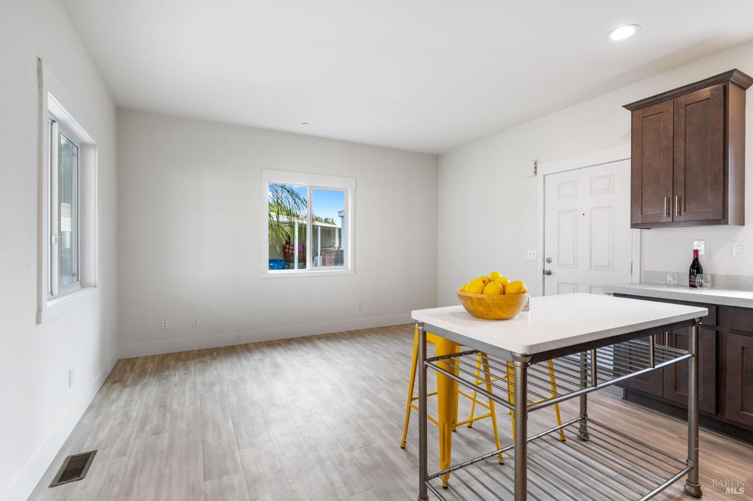 97 Kennedy Lane Unit: 10