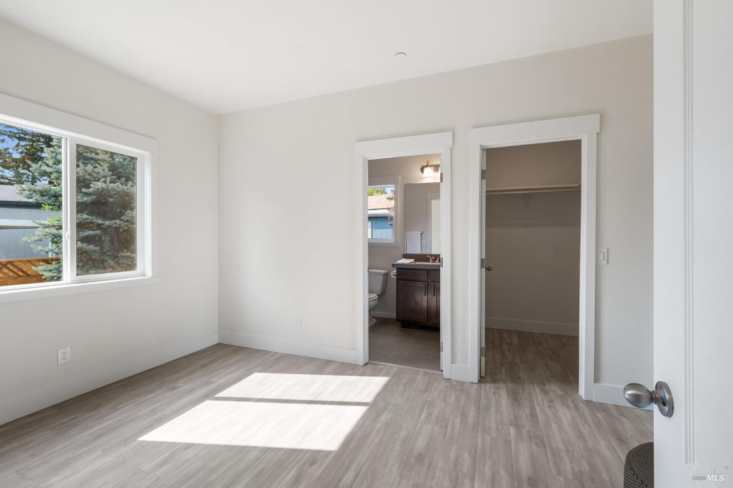 97 Kennedy Lane Unit: 10