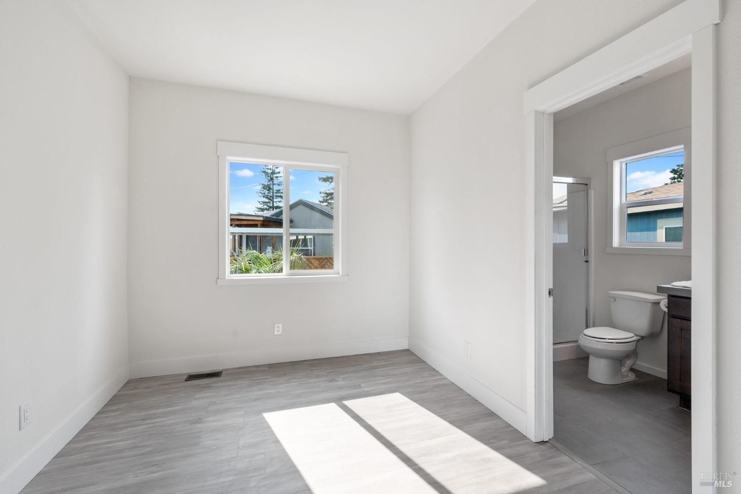 97 Kennedy Lane Unit: 10