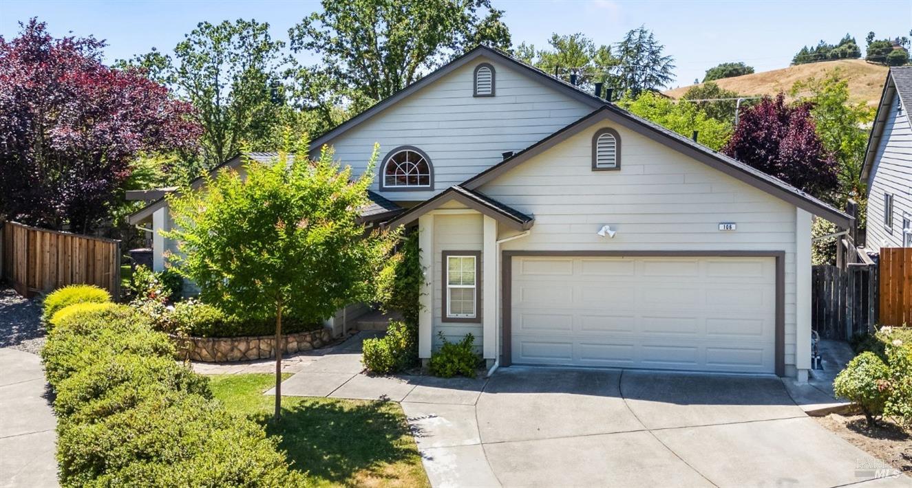 106 Parkwoods Ct