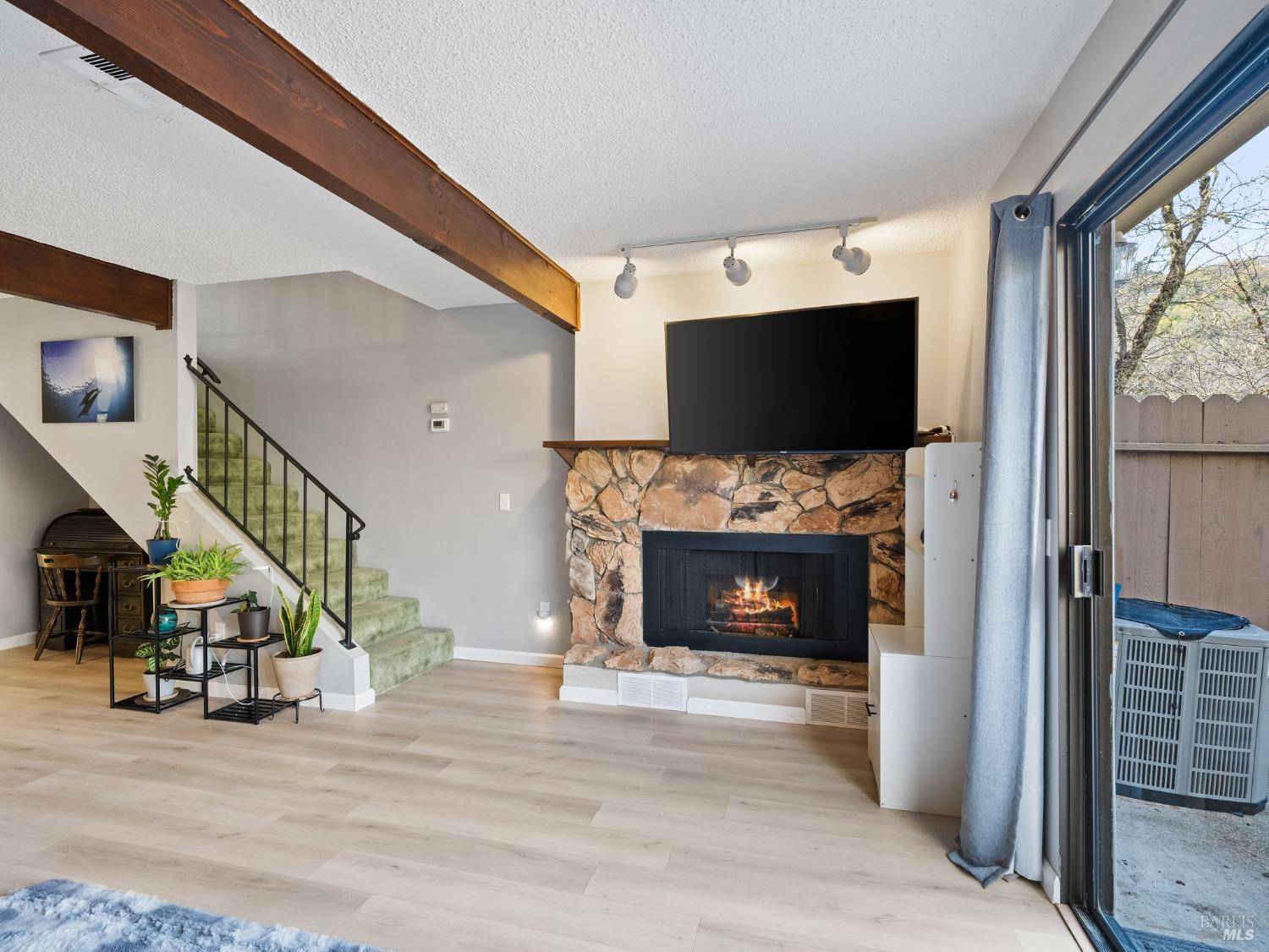 280 San Jacinta Dr #P