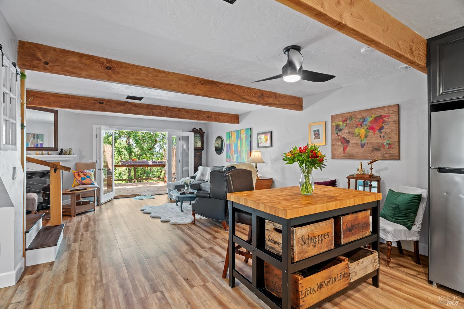 280 San Jacinta Dr #J