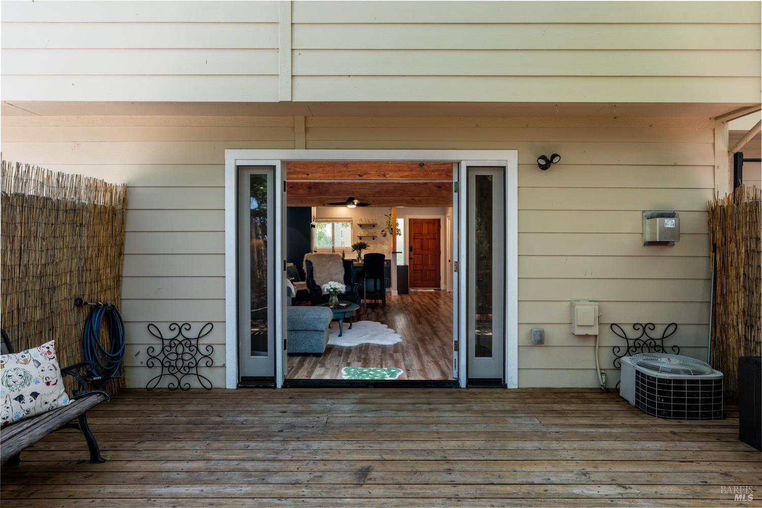 280 San Jacinta Dr #J