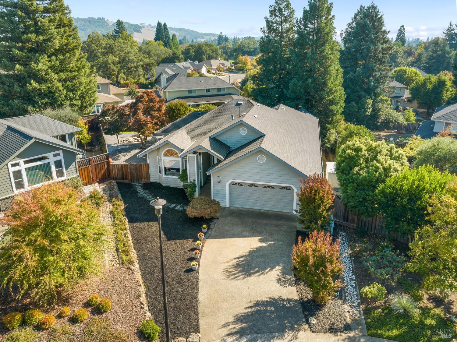418 Tee Dr