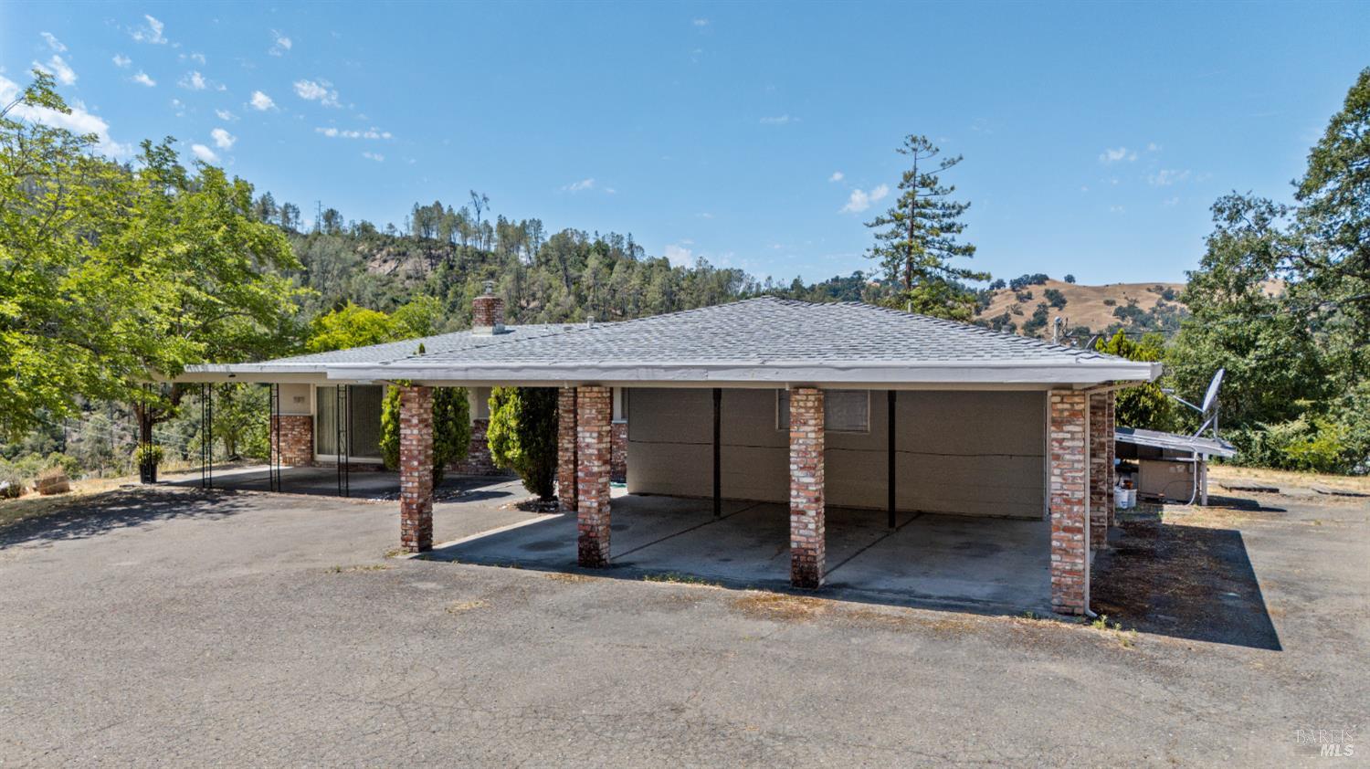 18201 S Highway 101