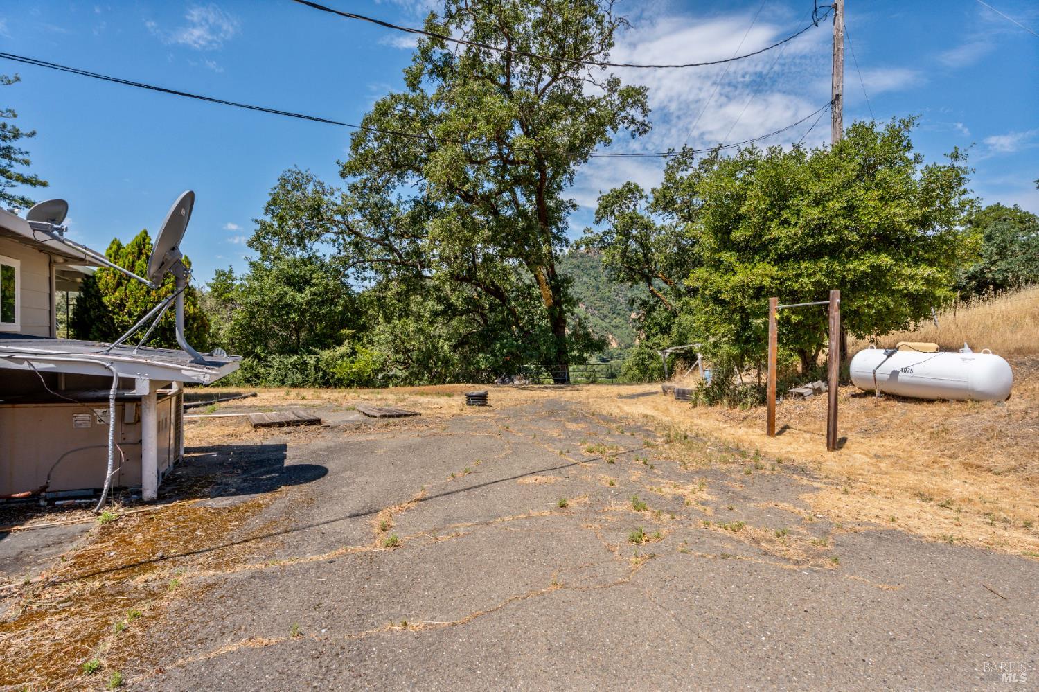 18201 S Highway 101