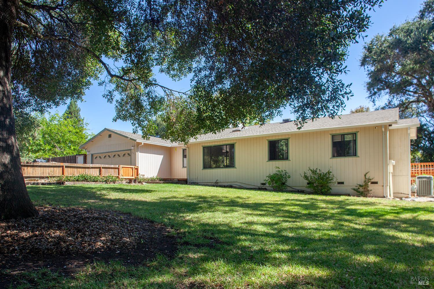 751 Lake Mendocino Drive