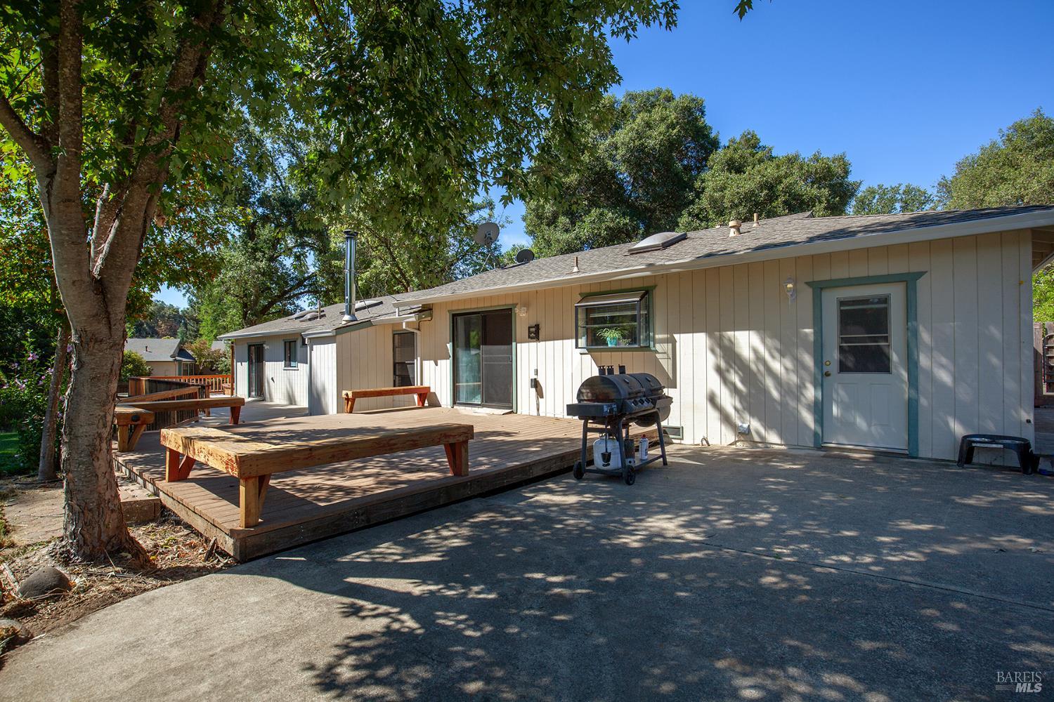 751 Lake Mendocino Drive