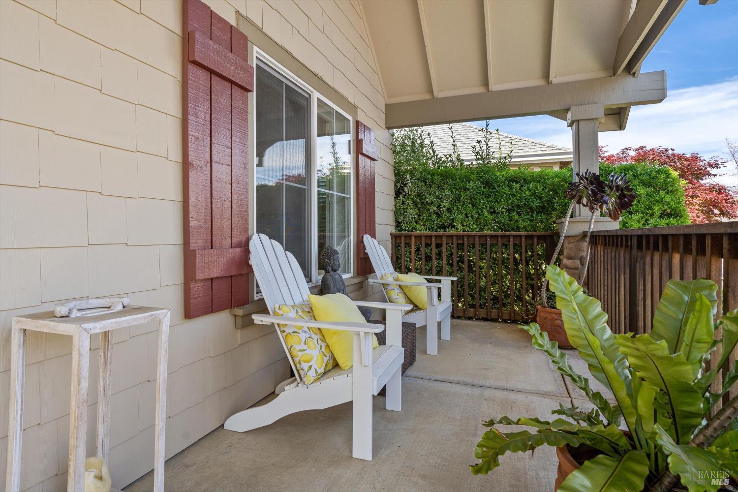 1703 Spur Ridge Lane