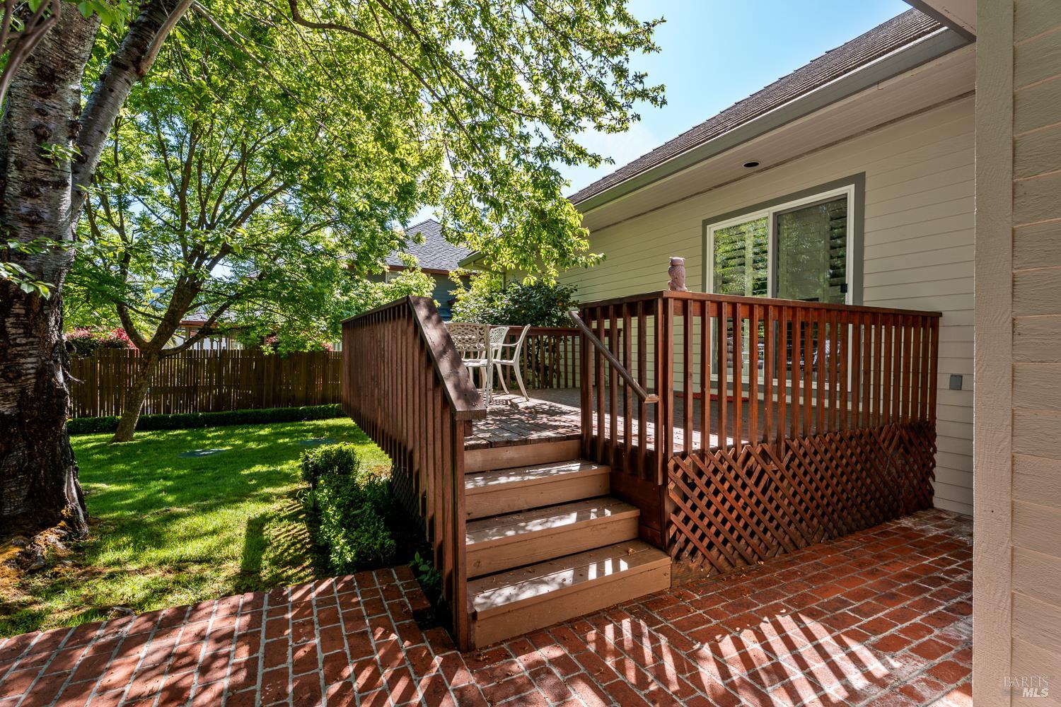 1560 Crane Terrace