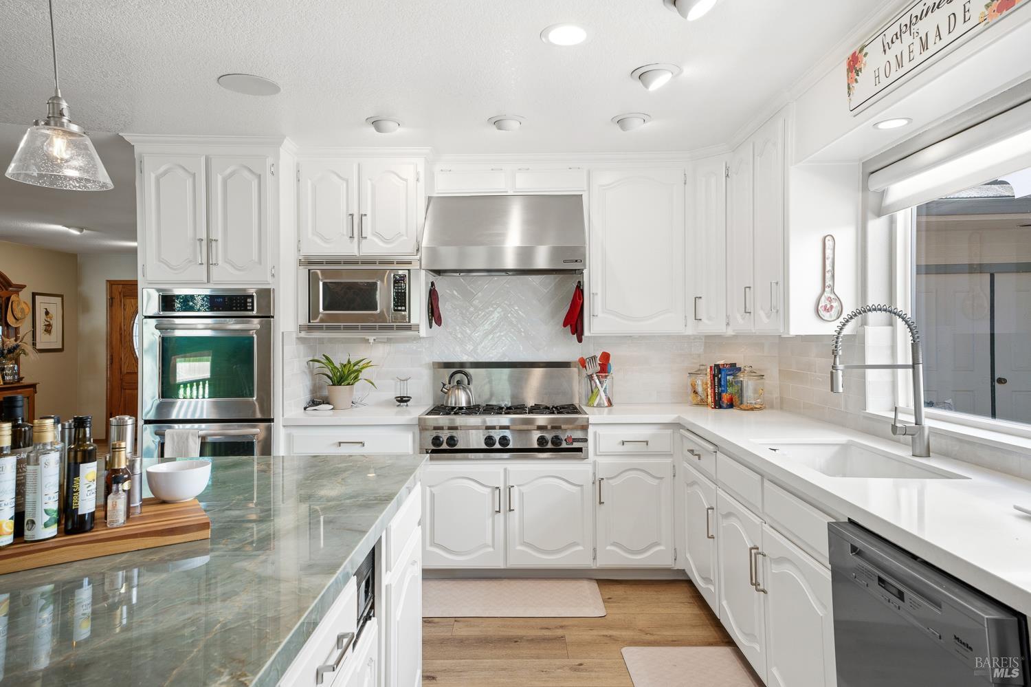 1560 Crane Terrace