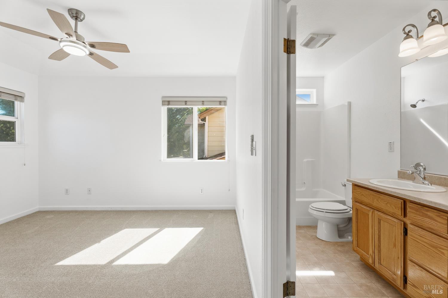 1030 Cottage Lane
