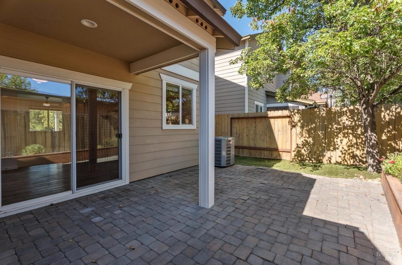 1030 Cottage Lane