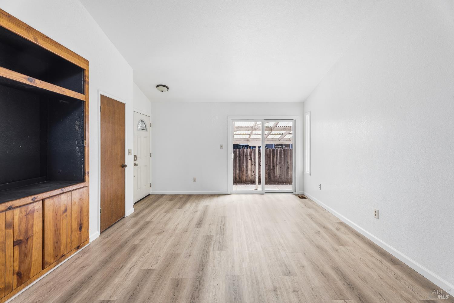 555 Donner Lane