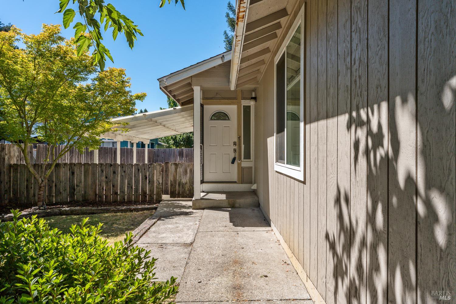 555 Donner Lane