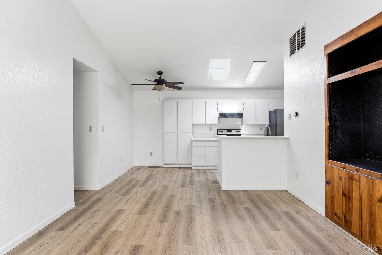 555 Donner Lane