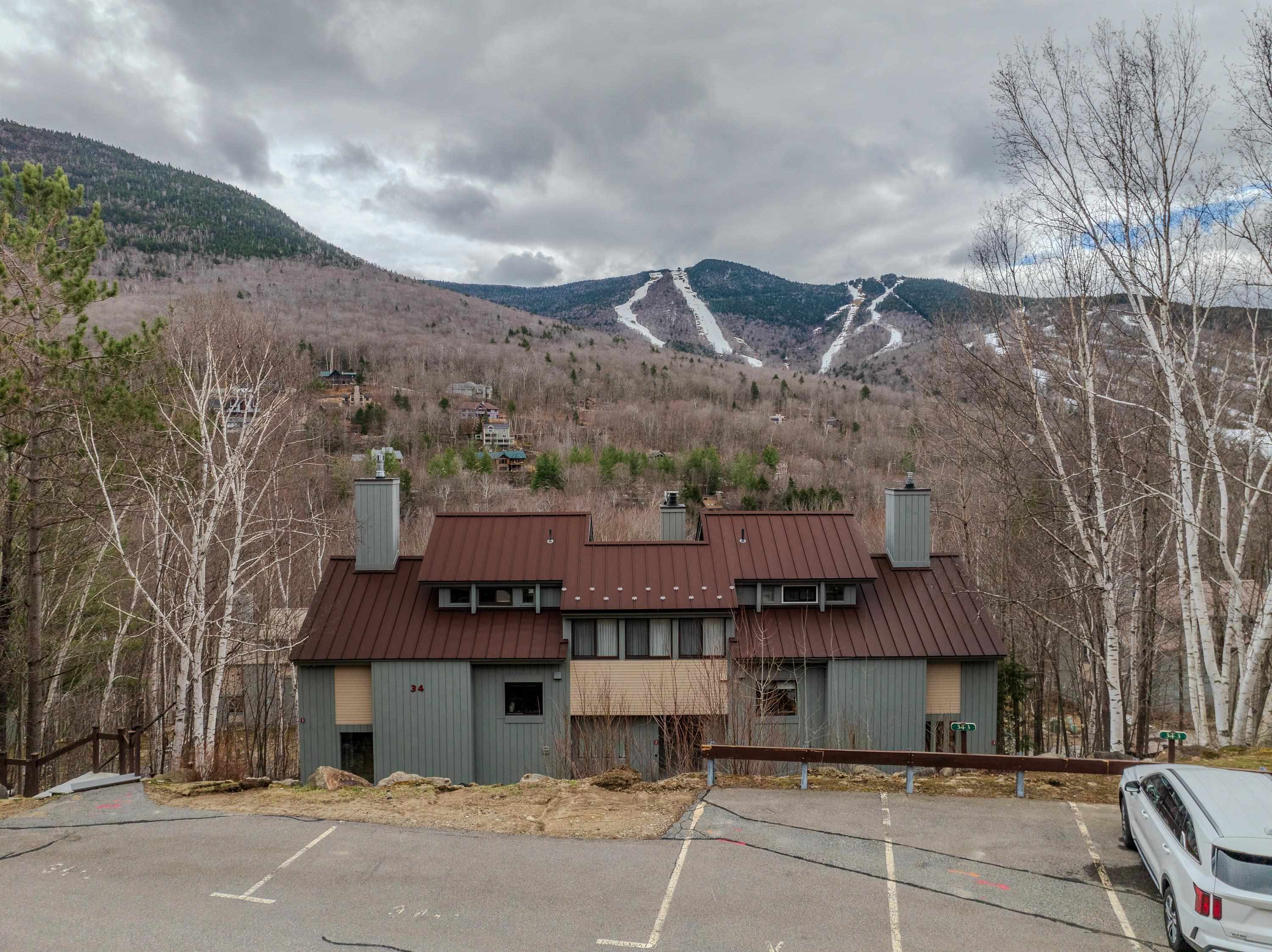 34 Ravine Lane Unit: 3