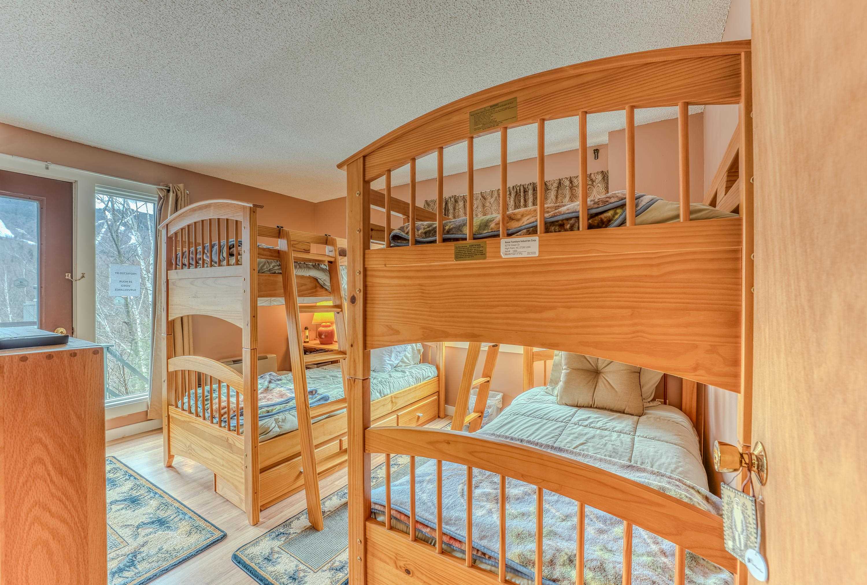 34 Ravine Lane Unit: 3