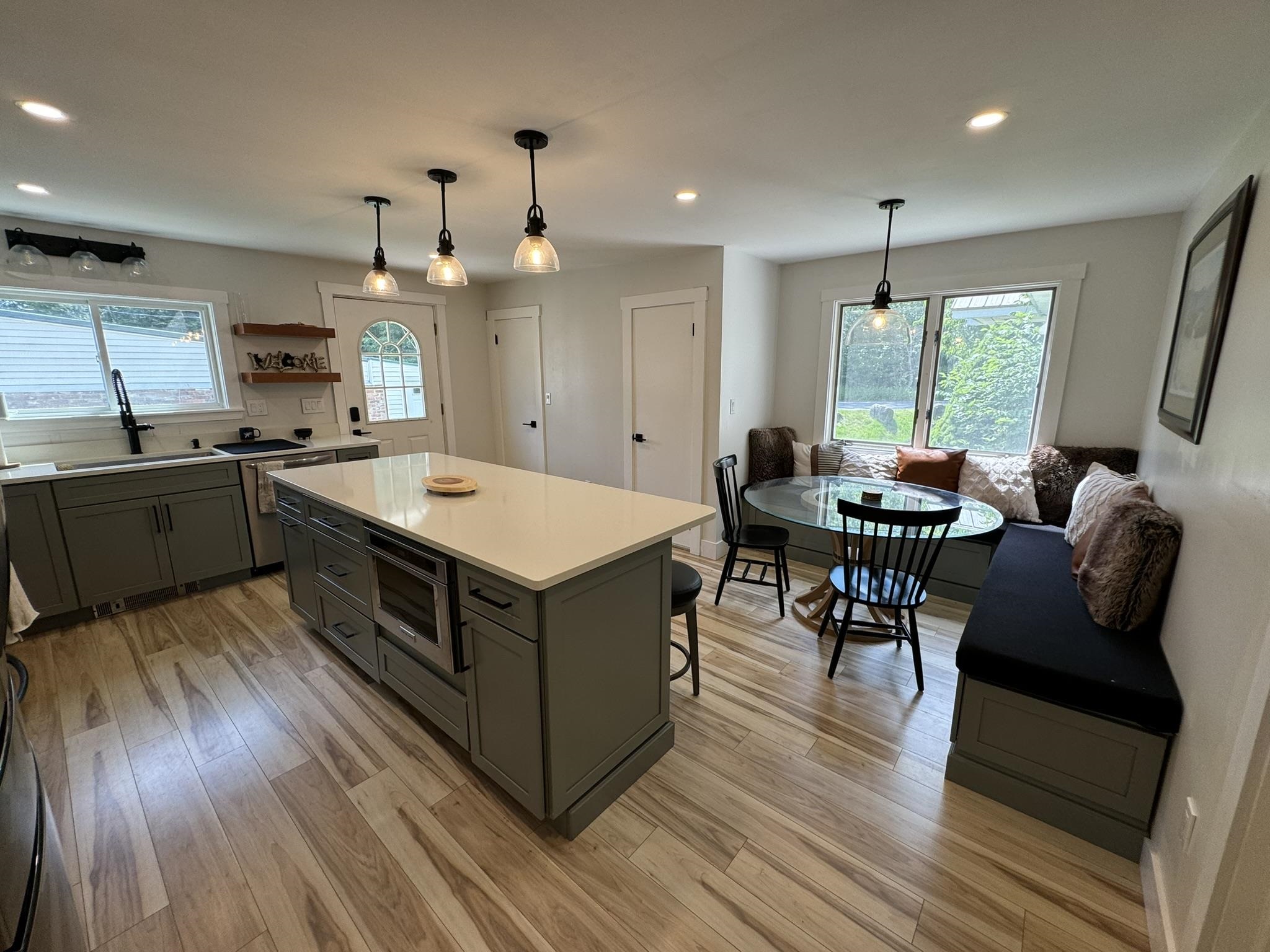 231 Daniel Webster Highway