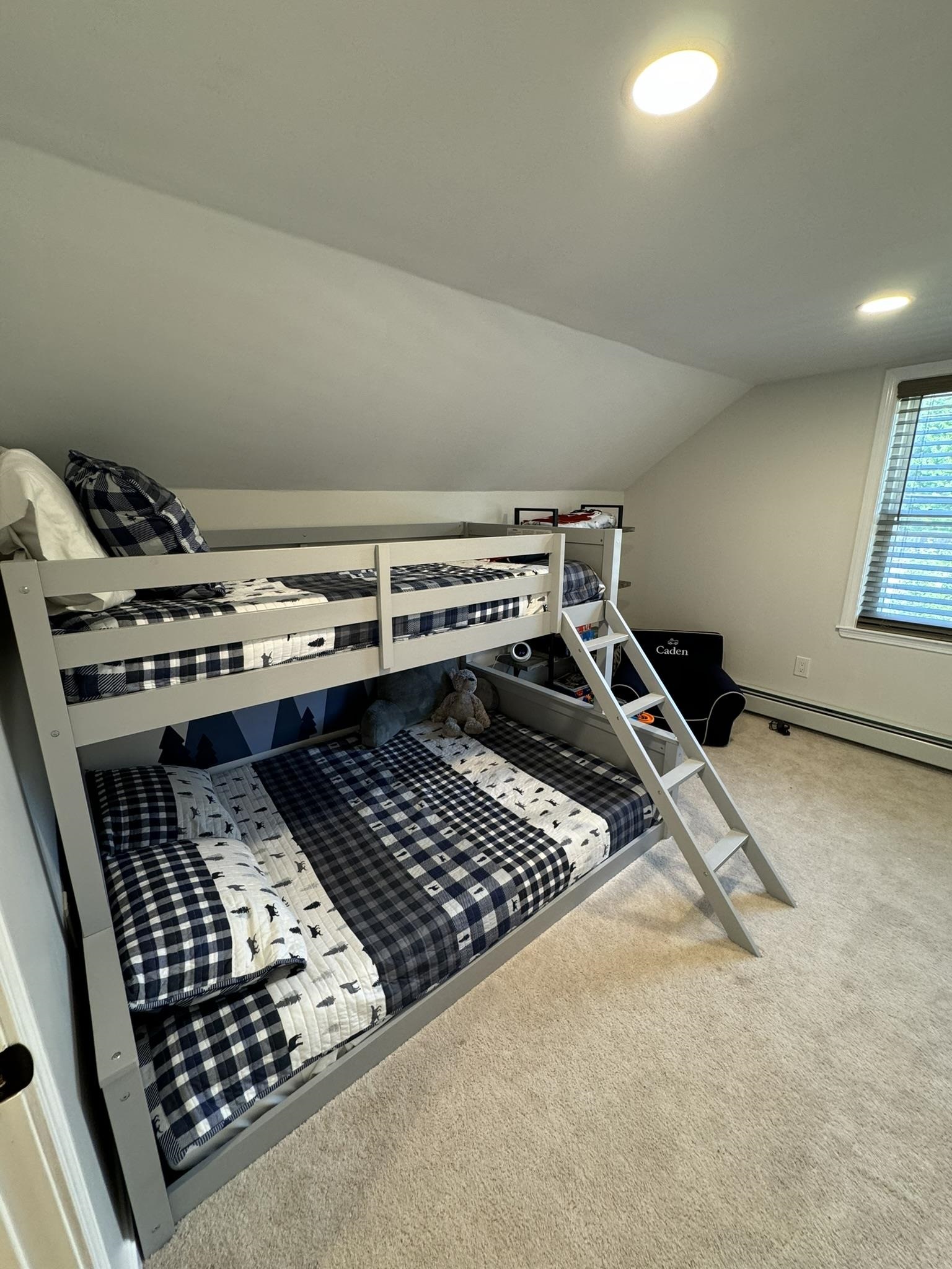 231 Daniel Webster Highway