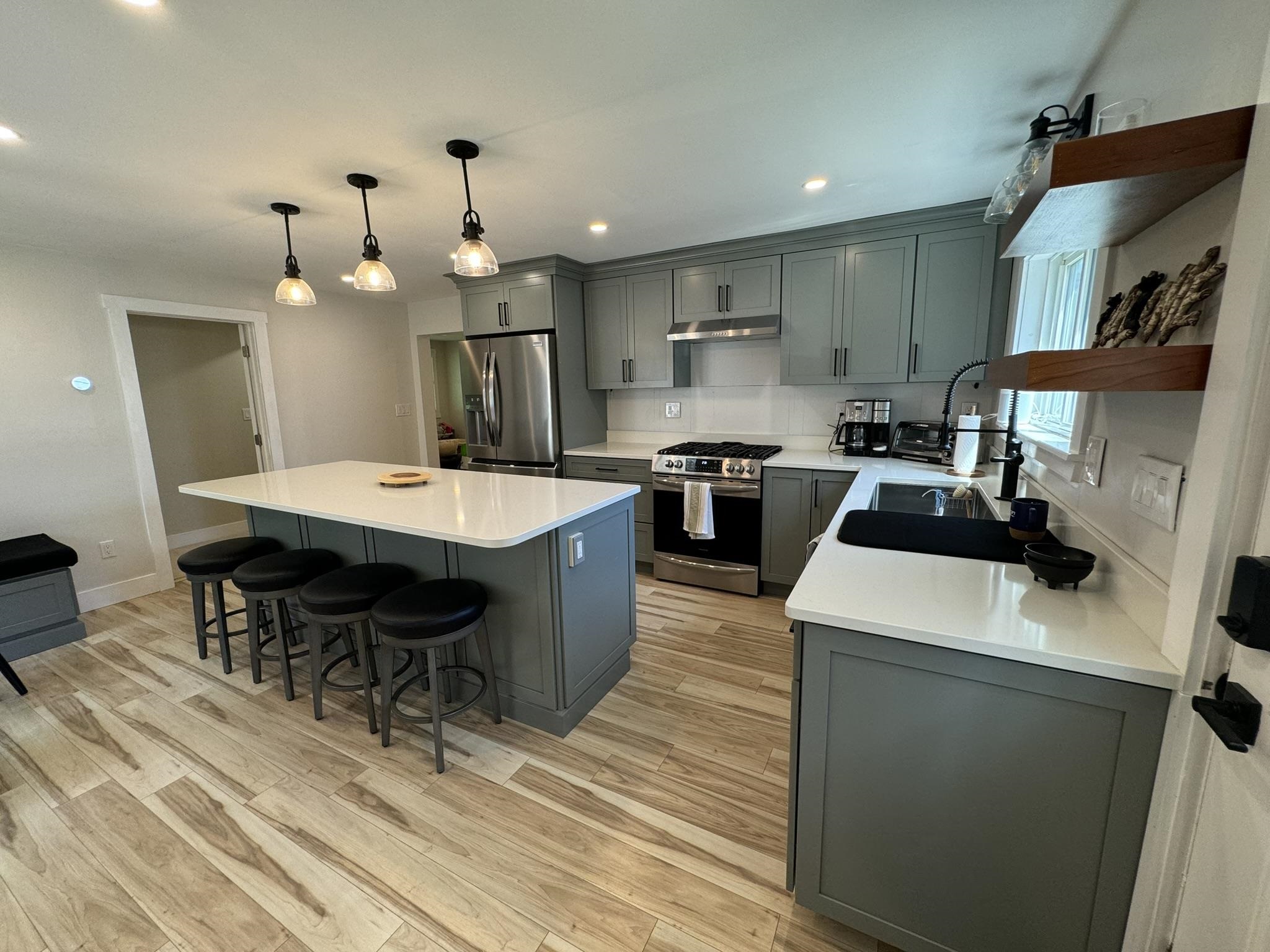 231 Daniel Webster Highway