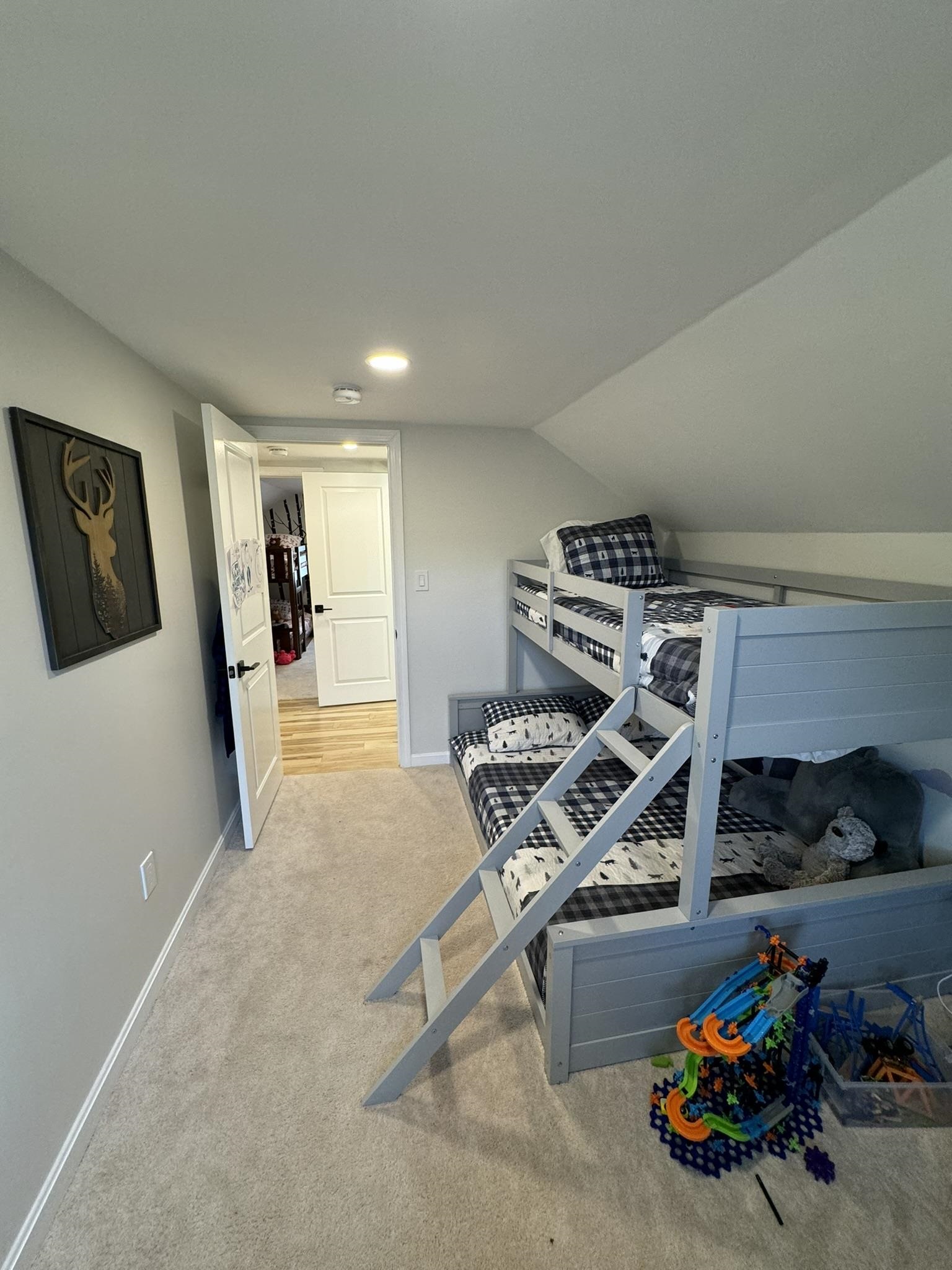 231 Daniel Webster Highway