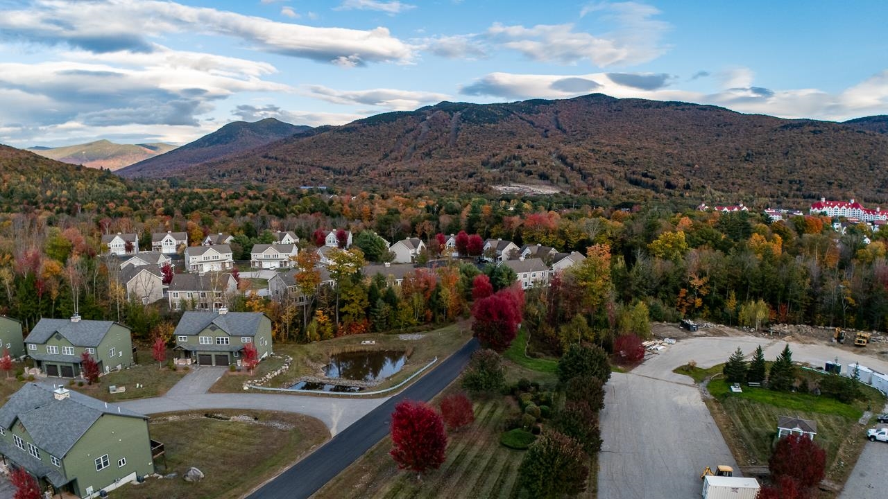 4 Twin Tip Terrace Unit: 7