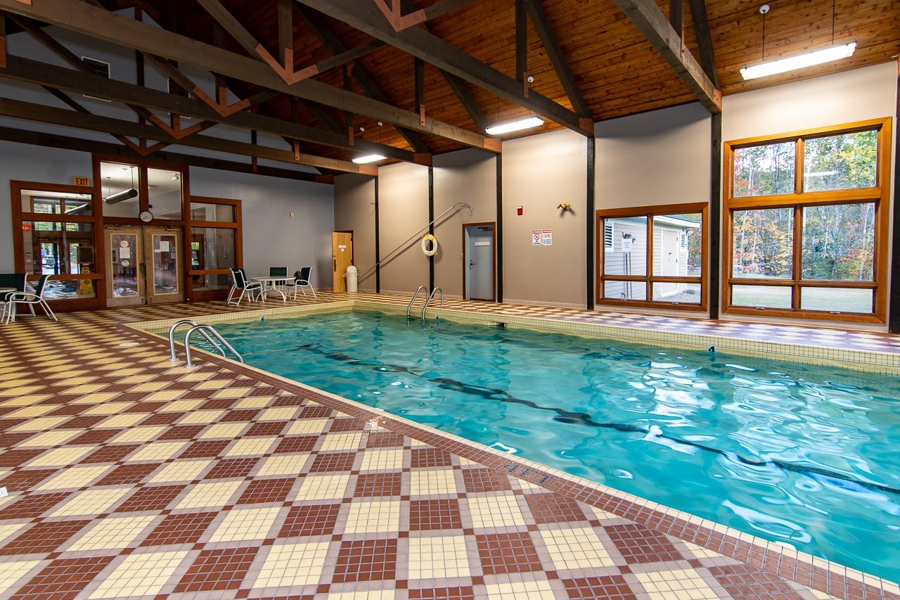 4 Twin Tip Terrace Unit: 7