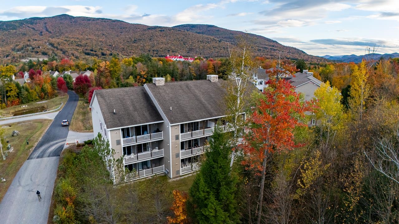 4 Twin Tip Terrace Unit: 7